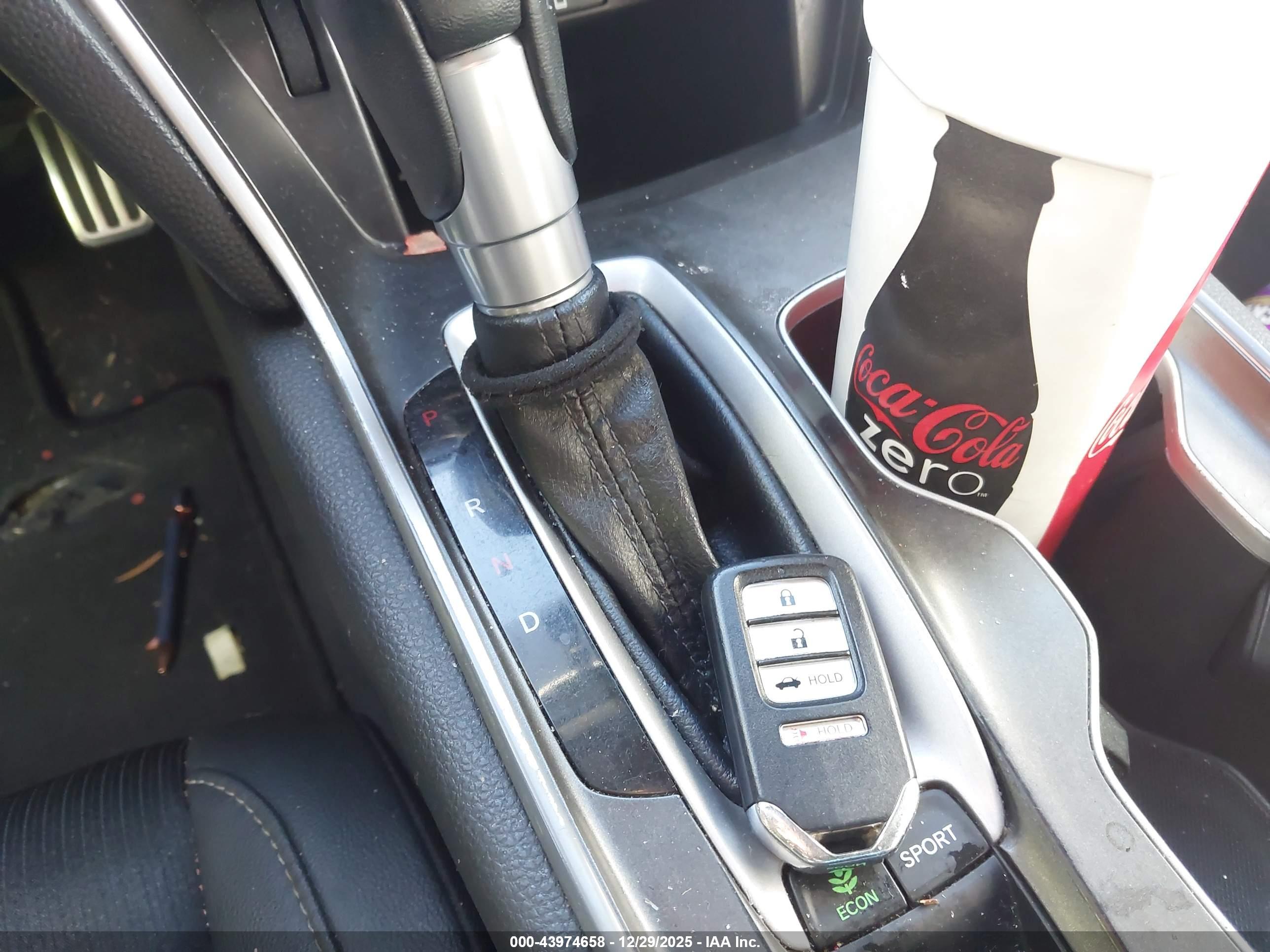 HONDA ACCORD image 11