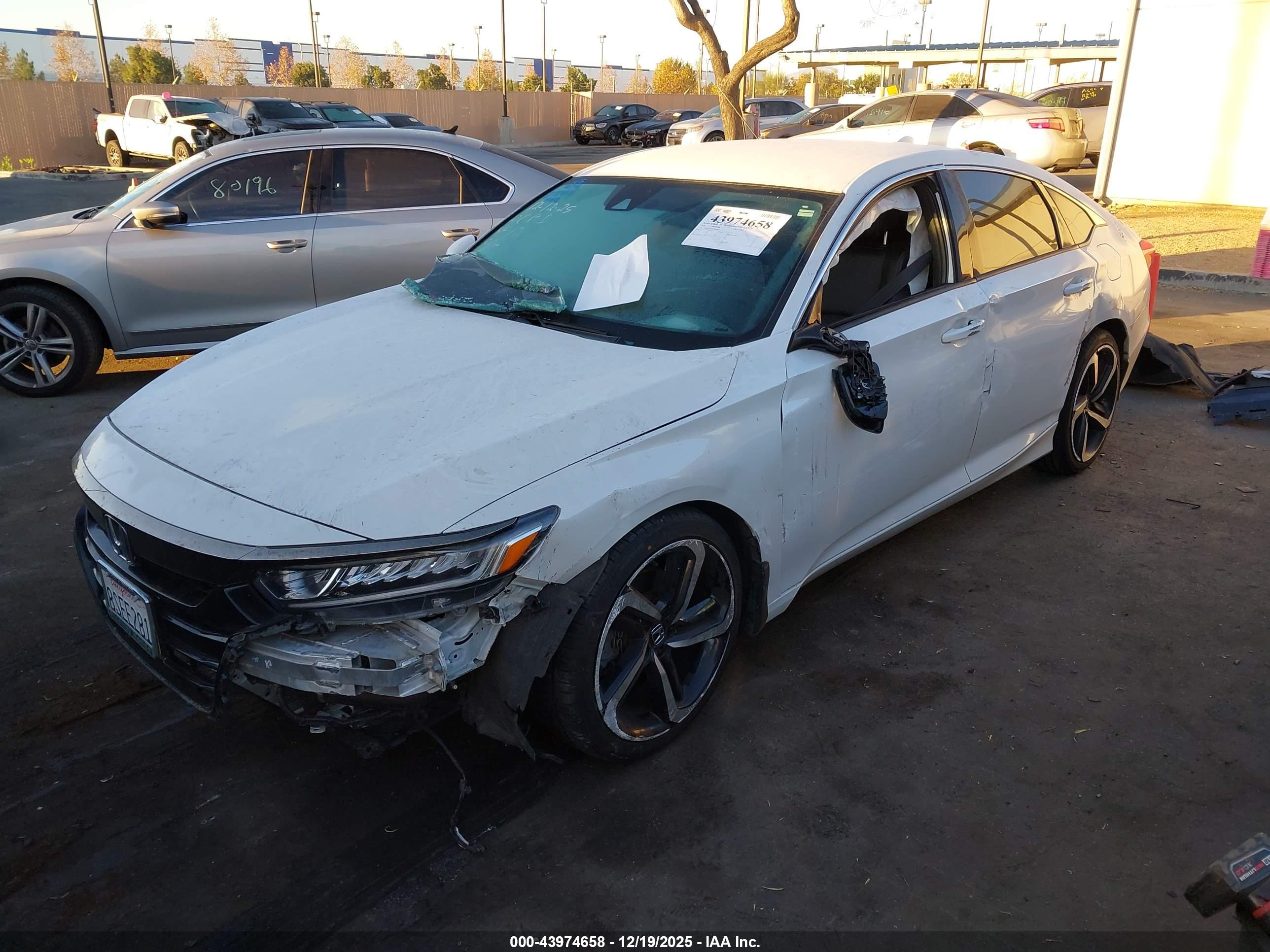HONDA ACCORD image 2