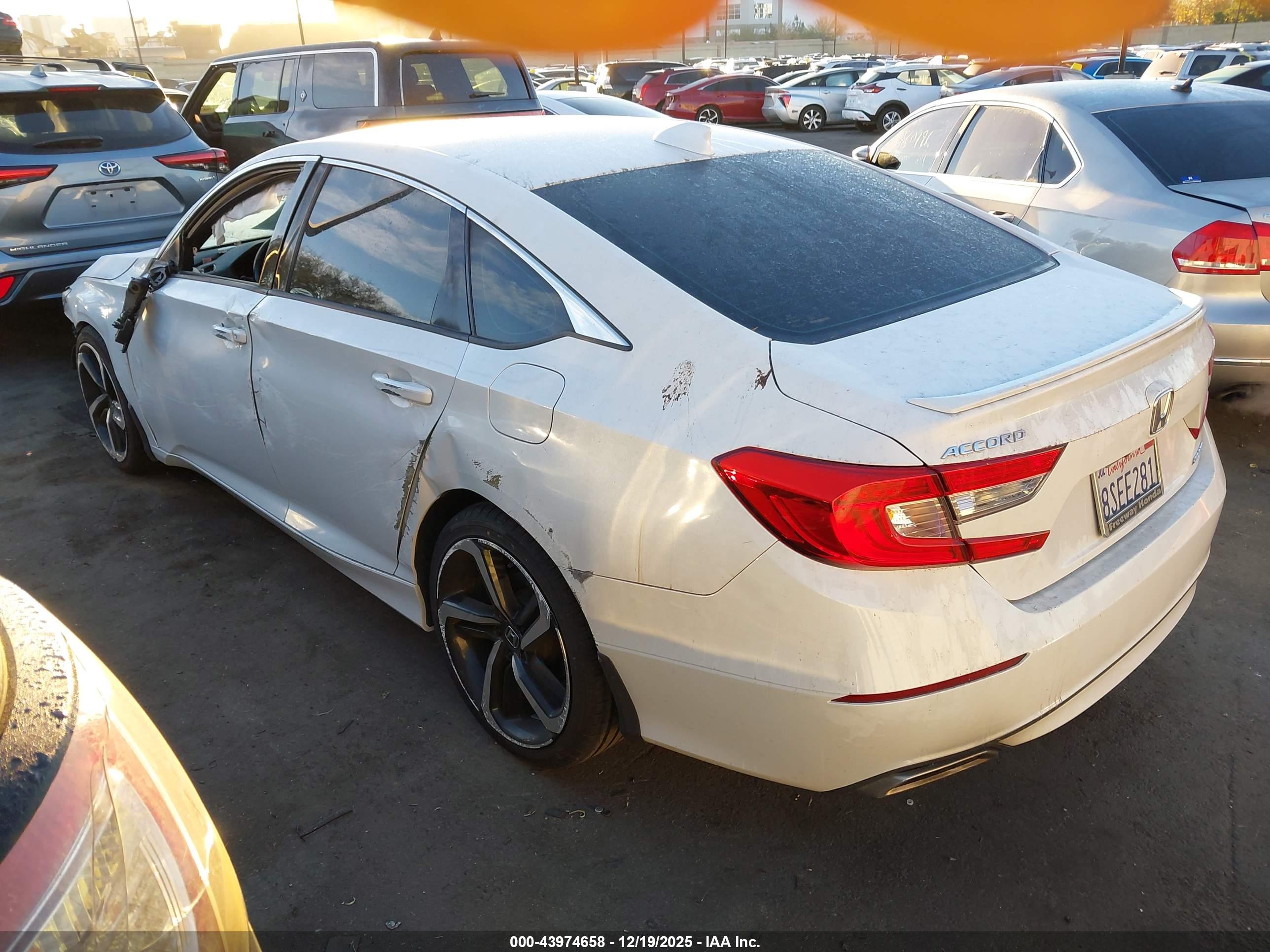 HONDA ACCORD image 3