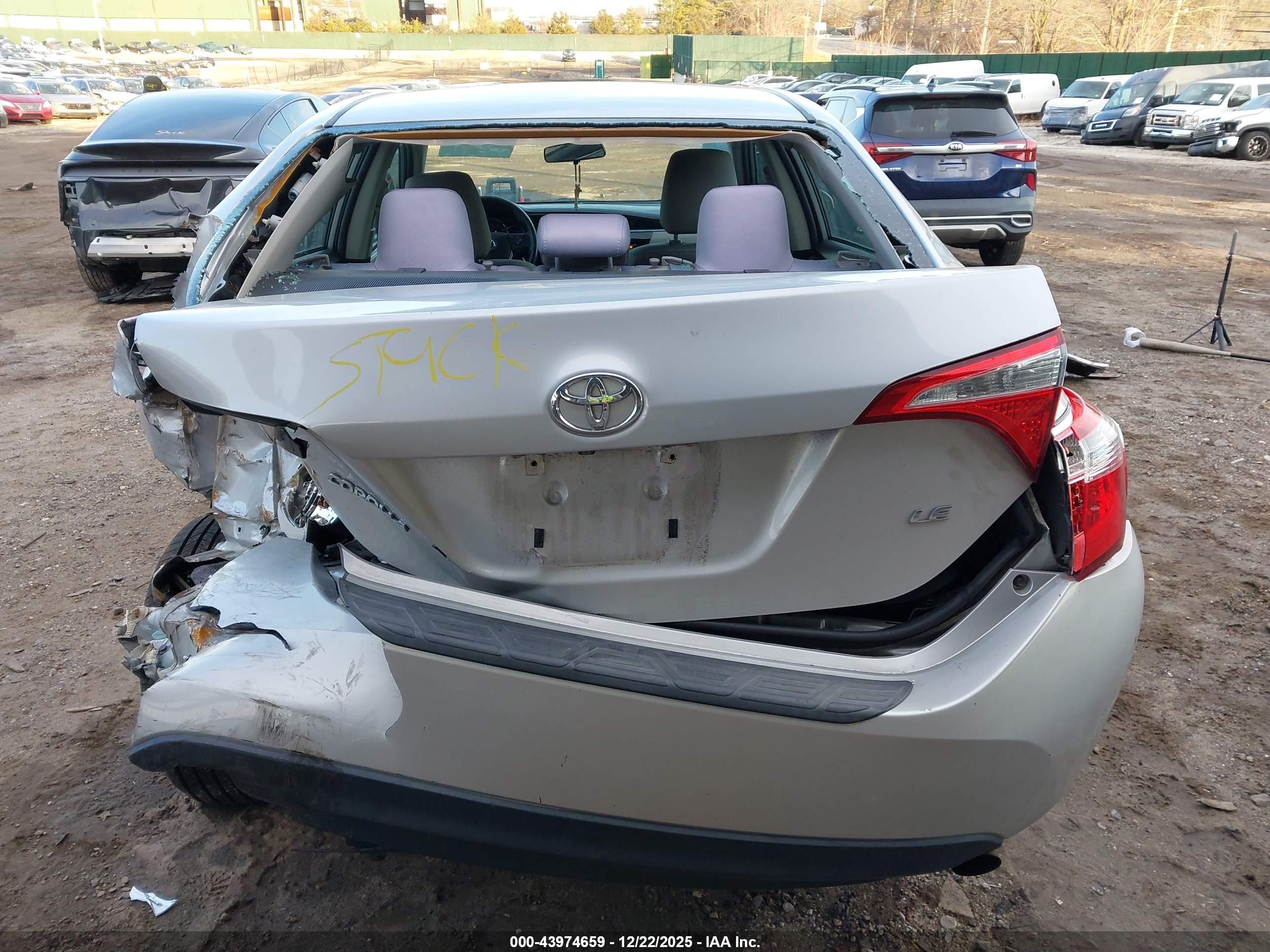 TOYOTA COROLLA image 6