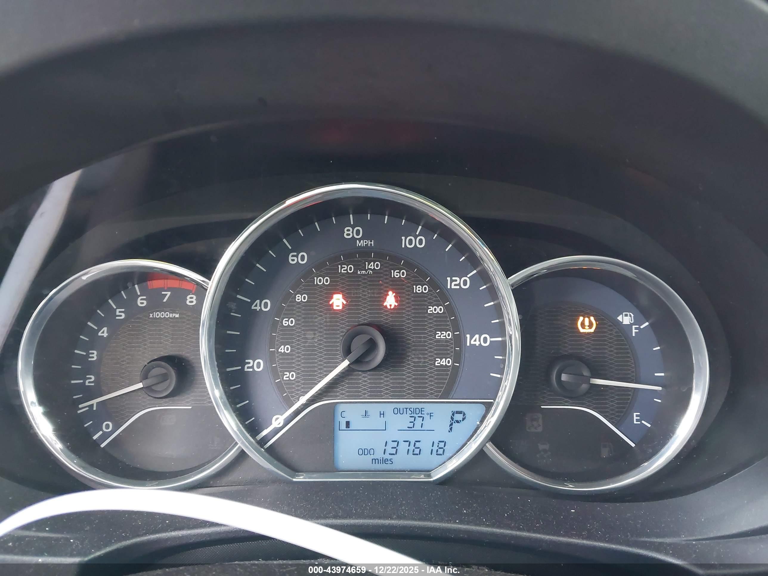 TOYOTA COROLLA image 7