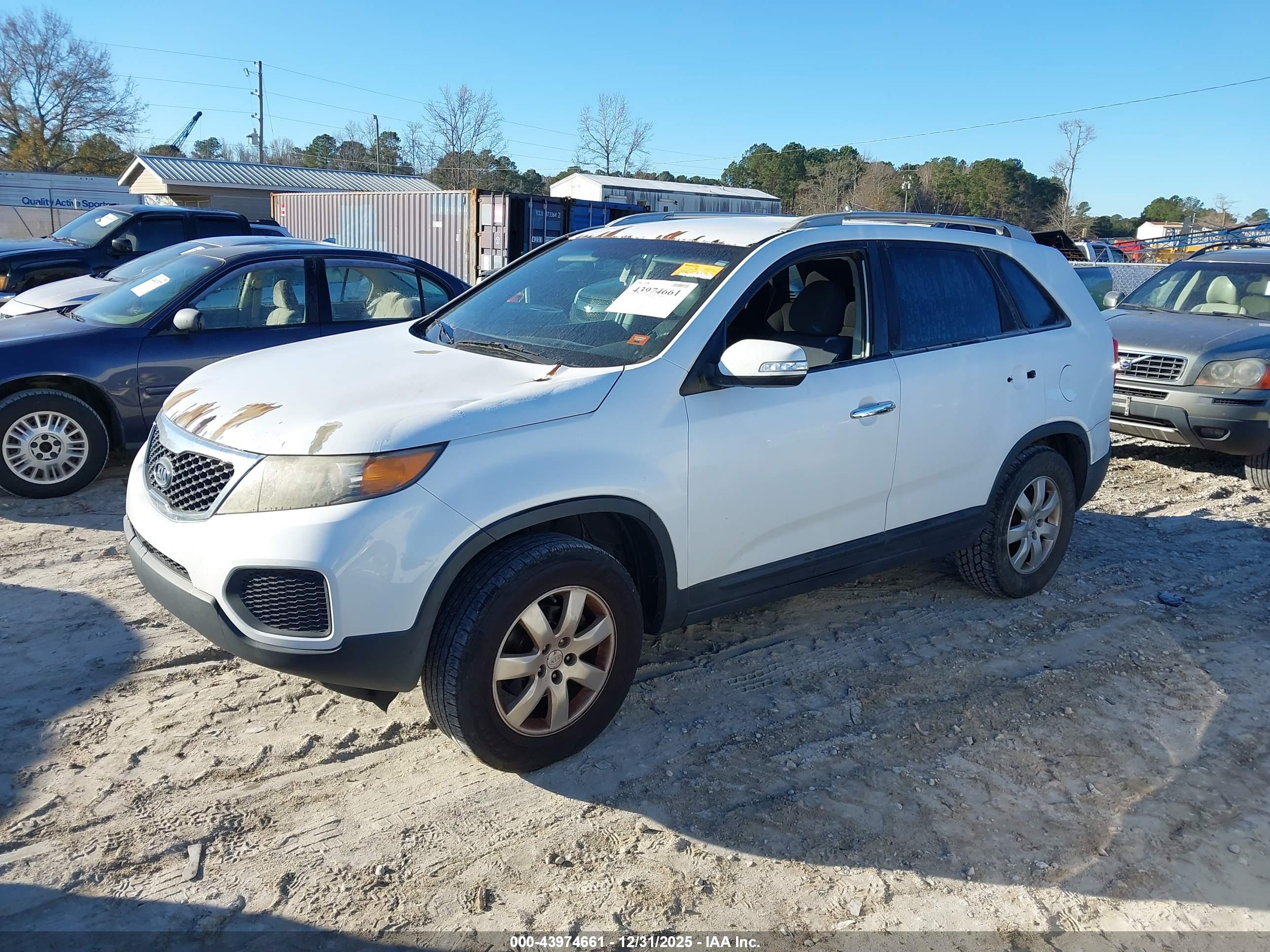 KIA SORENTO image 2