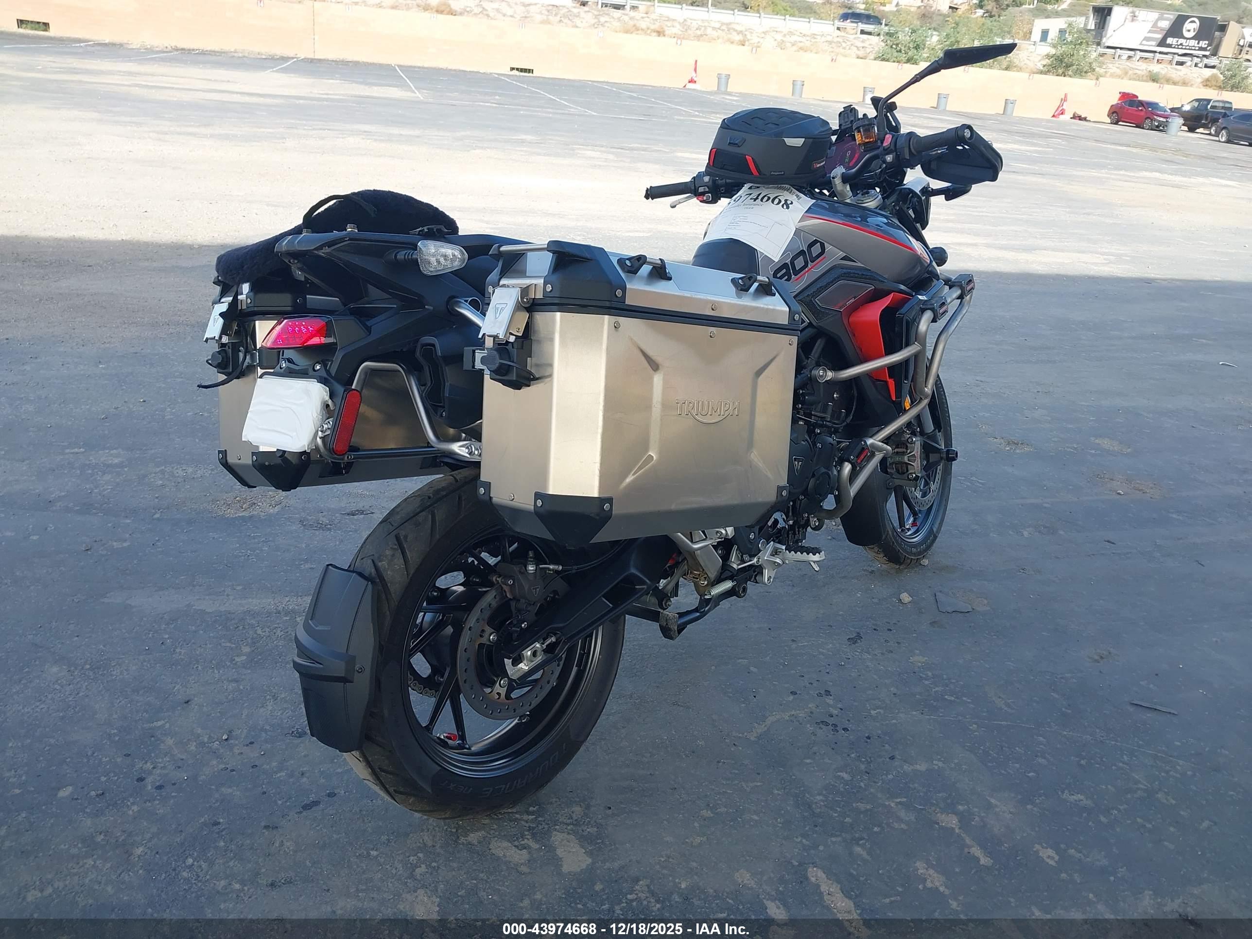 TRIUMPH MOTORCYCLE image 4