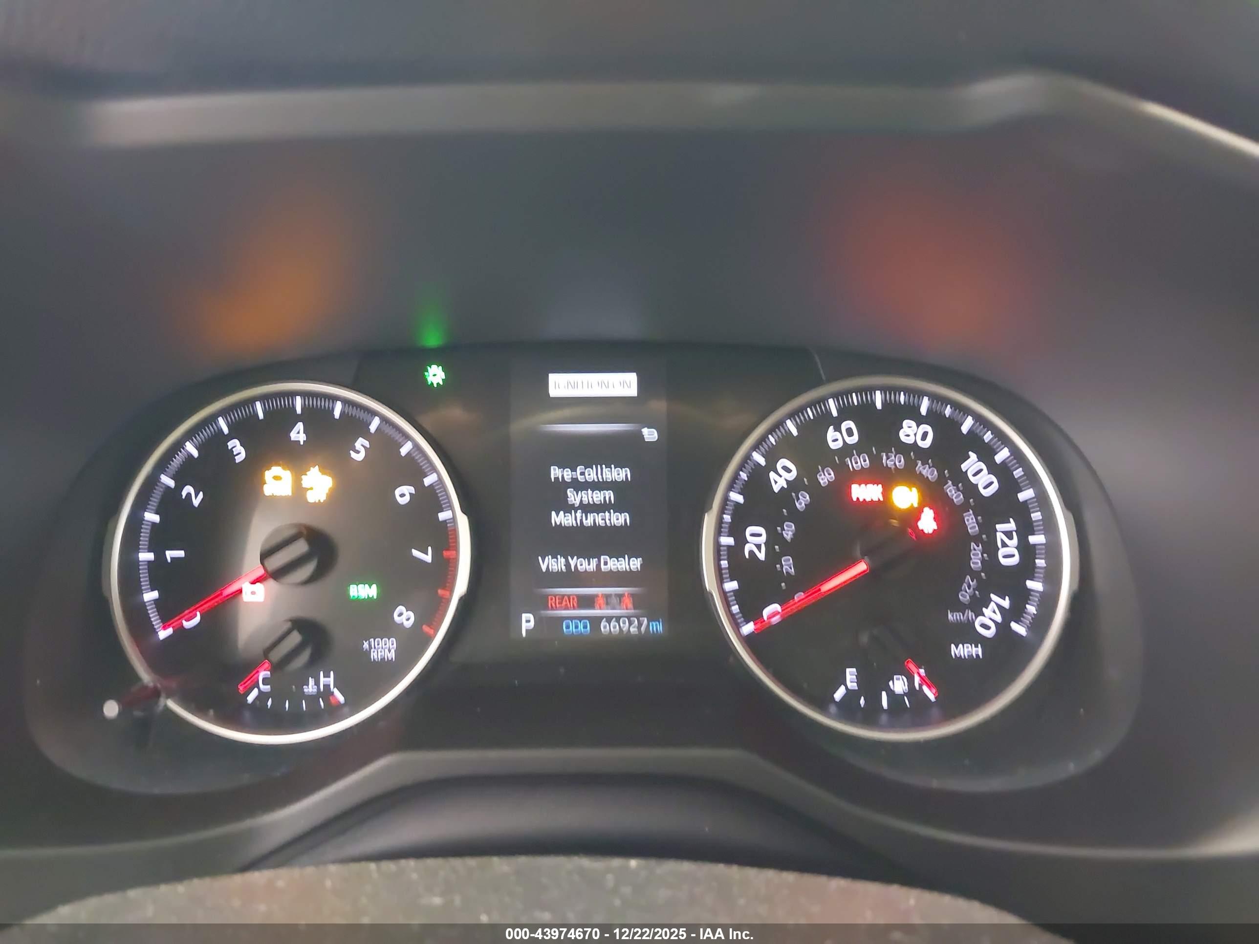 TOYOTA RAV4 image 7