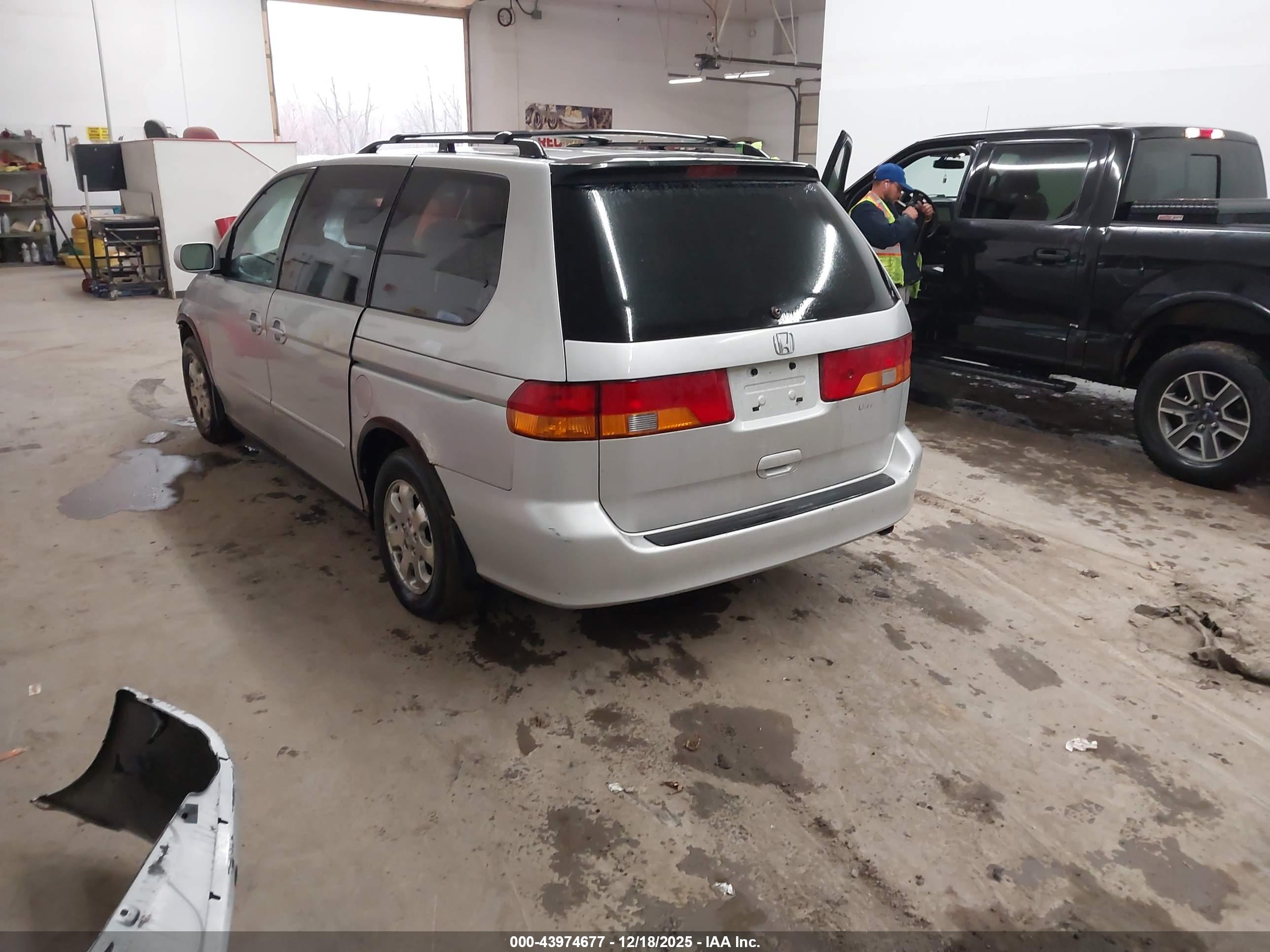 HONDA ODYSSEY image 3