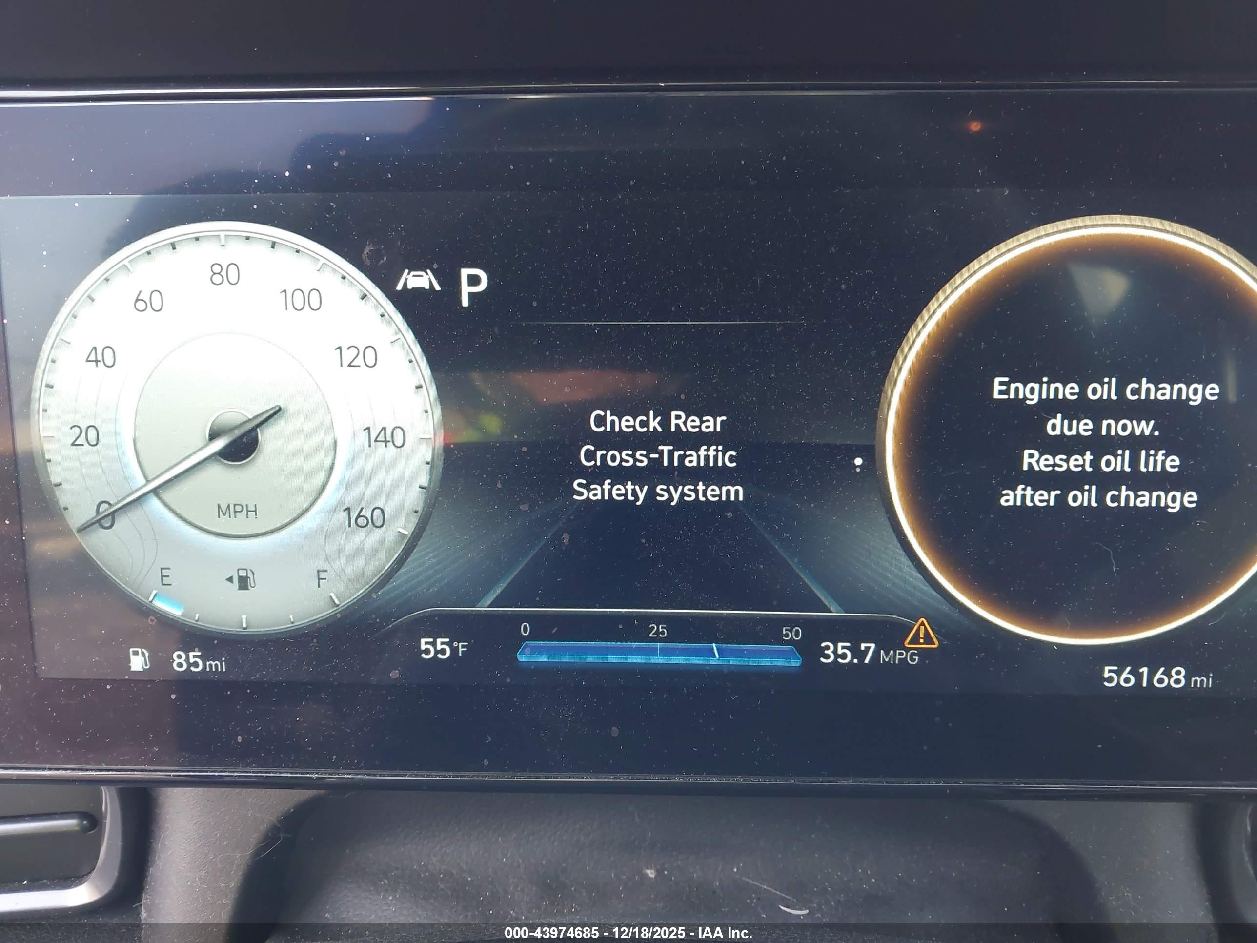 HYUNDAI ELANTRA image 7