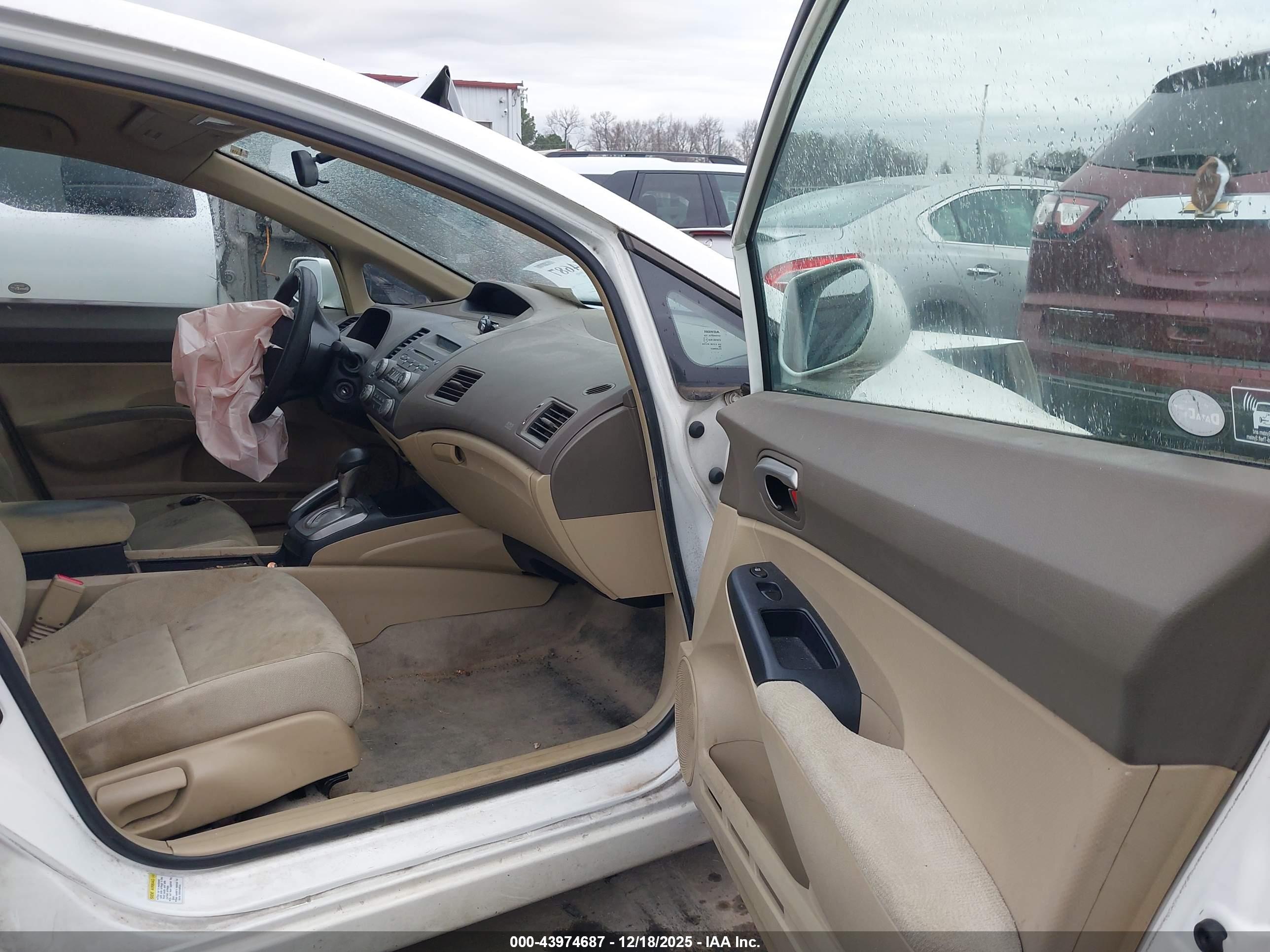 HONDA CIVIC image 5