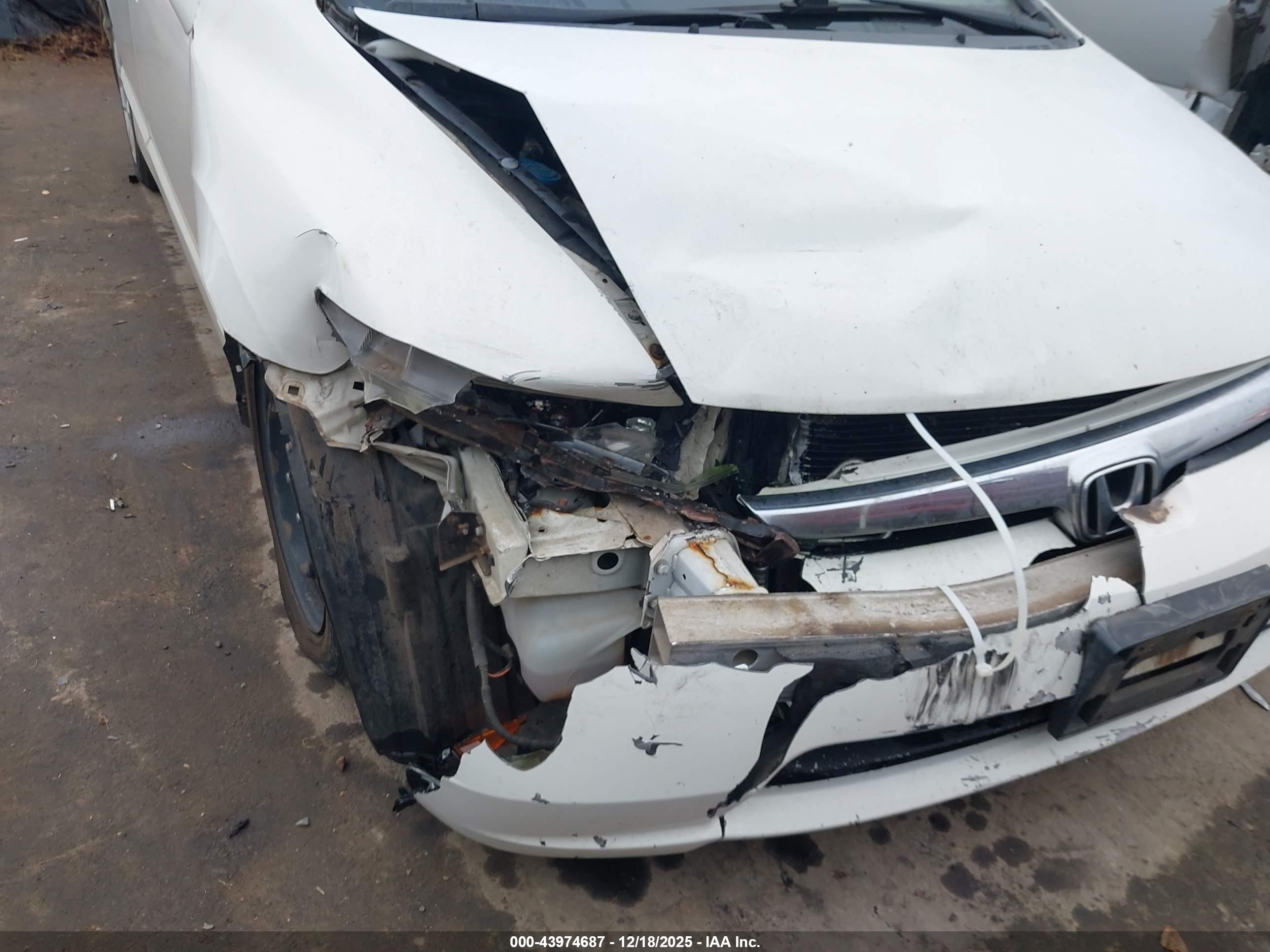 HONDA CIVIC image 6