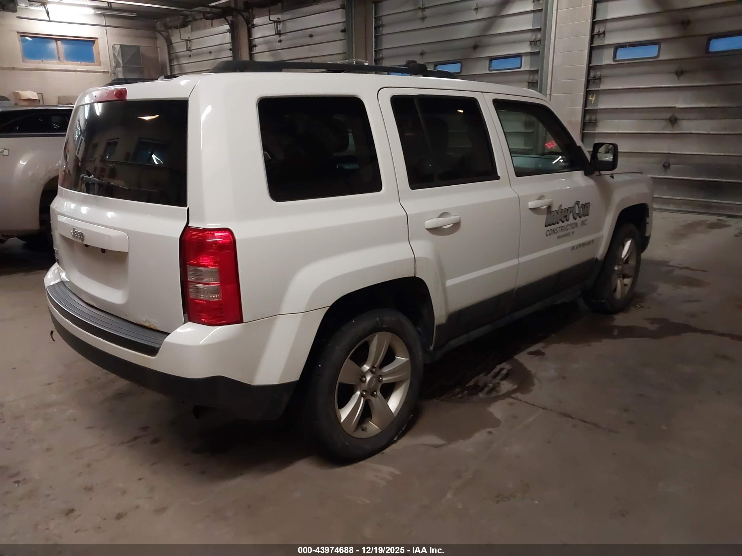 JEEP PATRIOT image 4