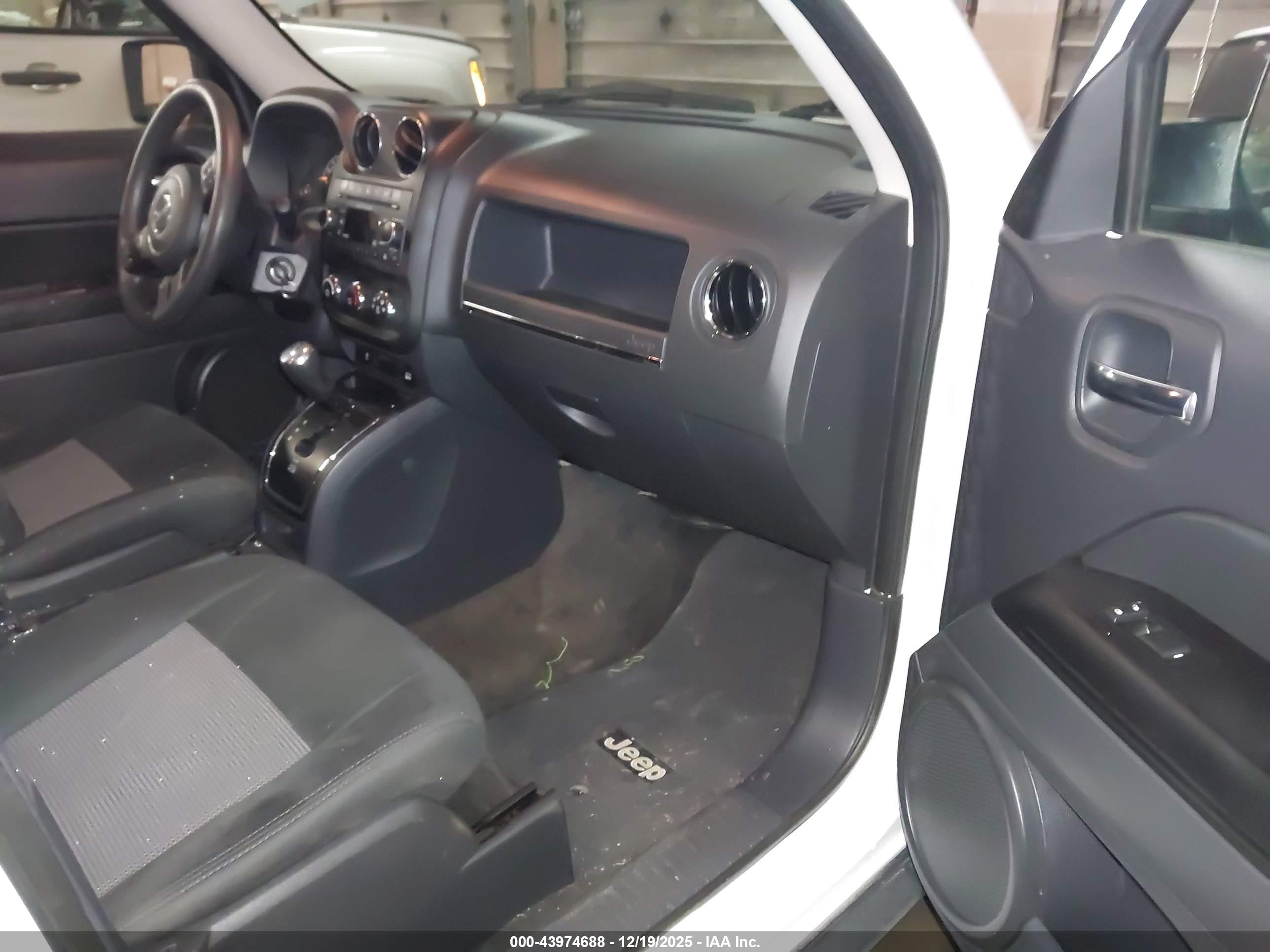JEEP PATRIOT image 5