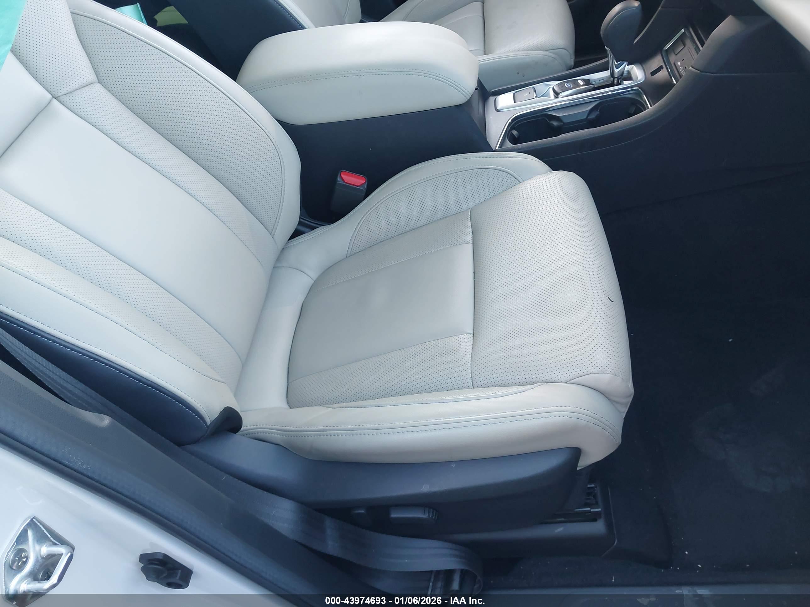 SUBARU ASCENT image 5