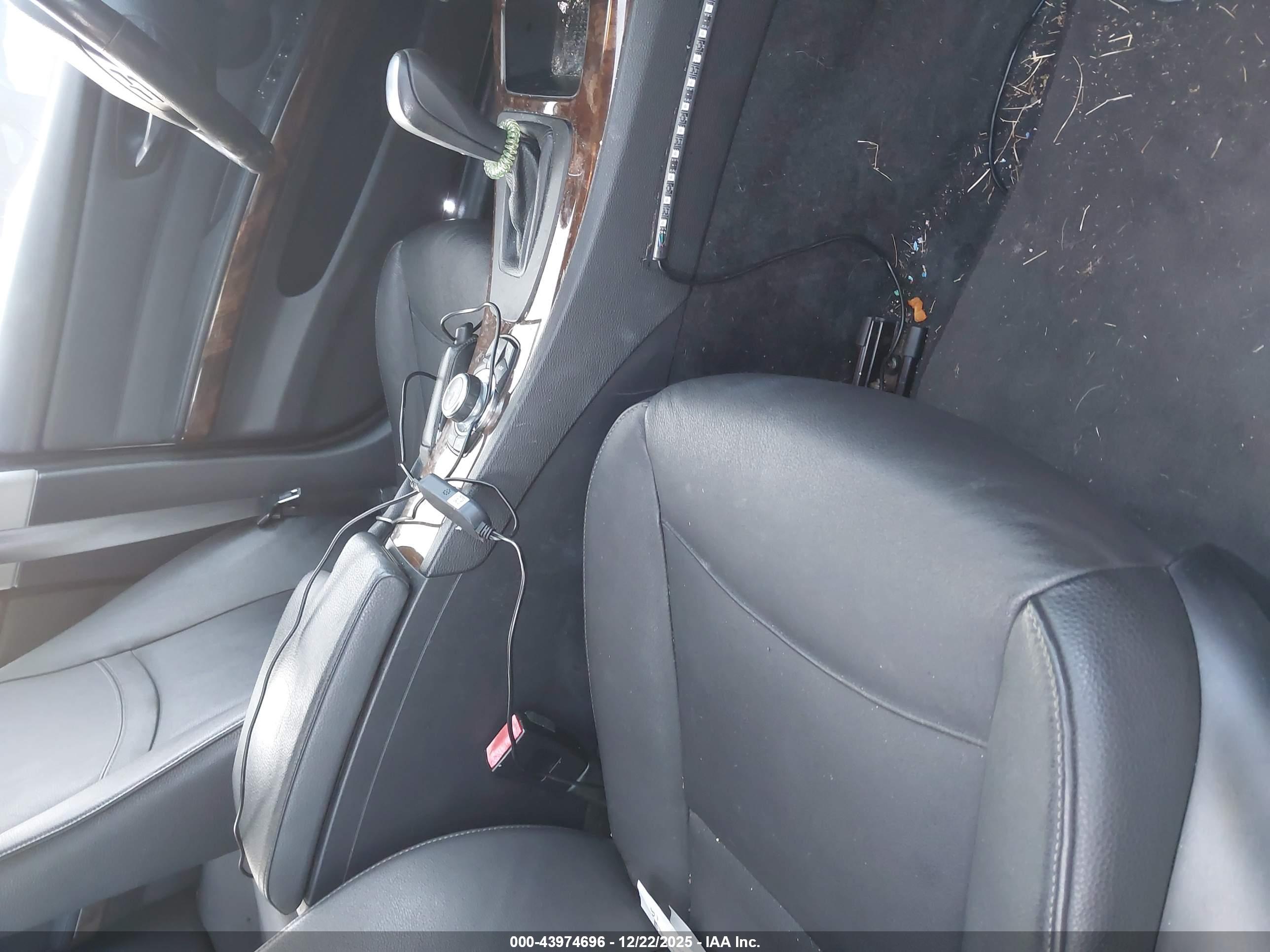 BMW 328I image 5