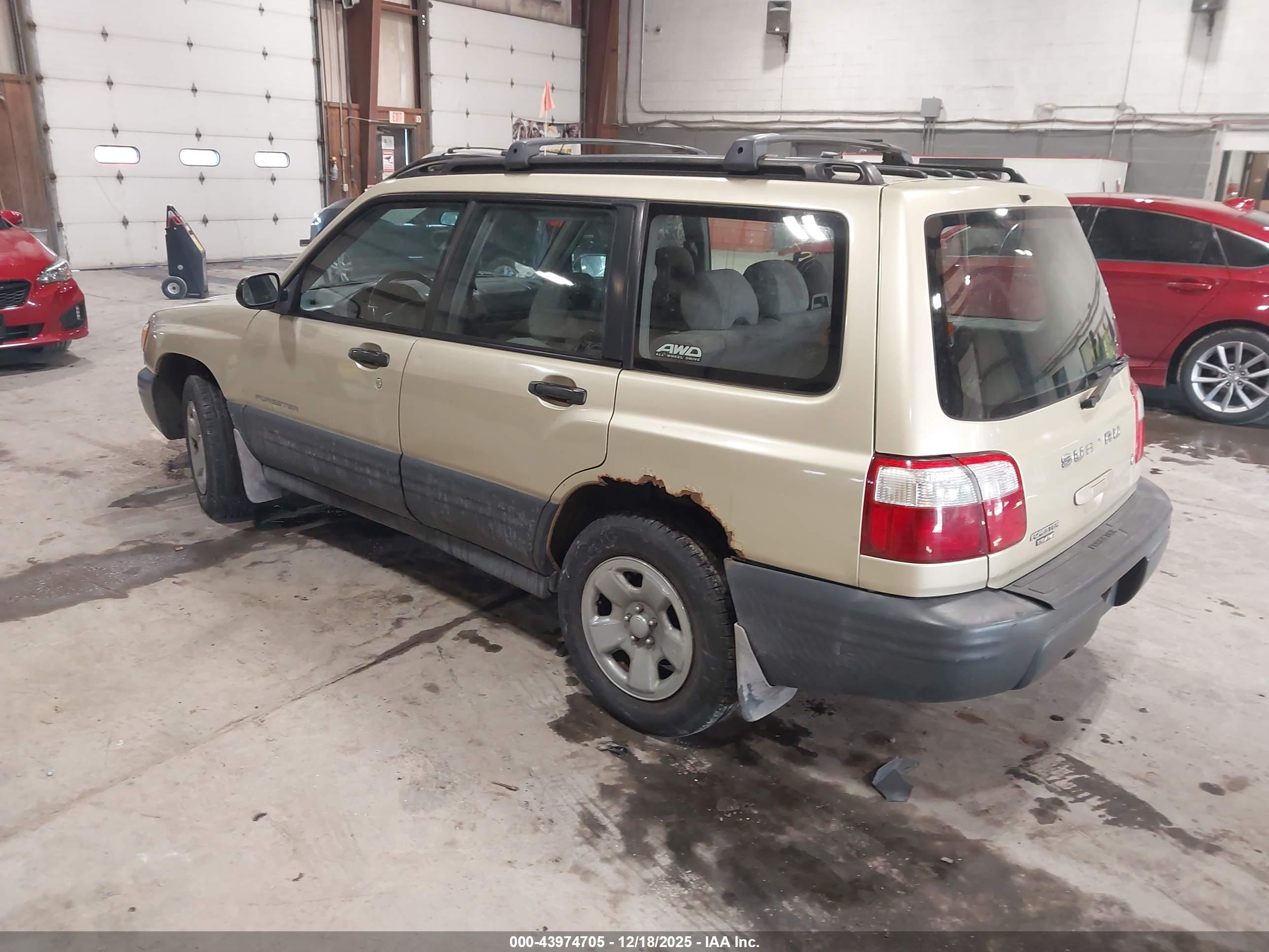 SUBARU FORESTER image 3