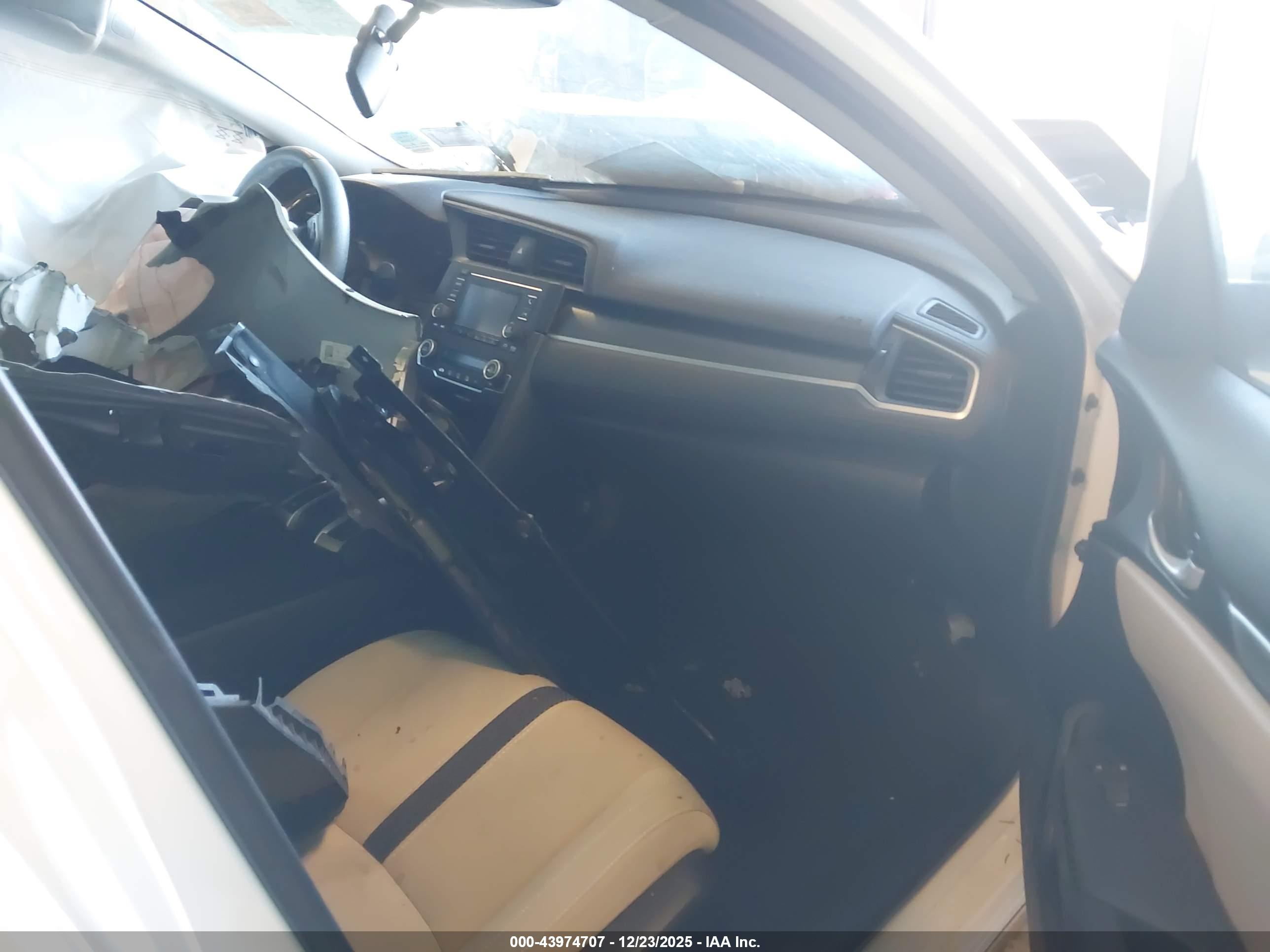 HONDA CIVIC image 5