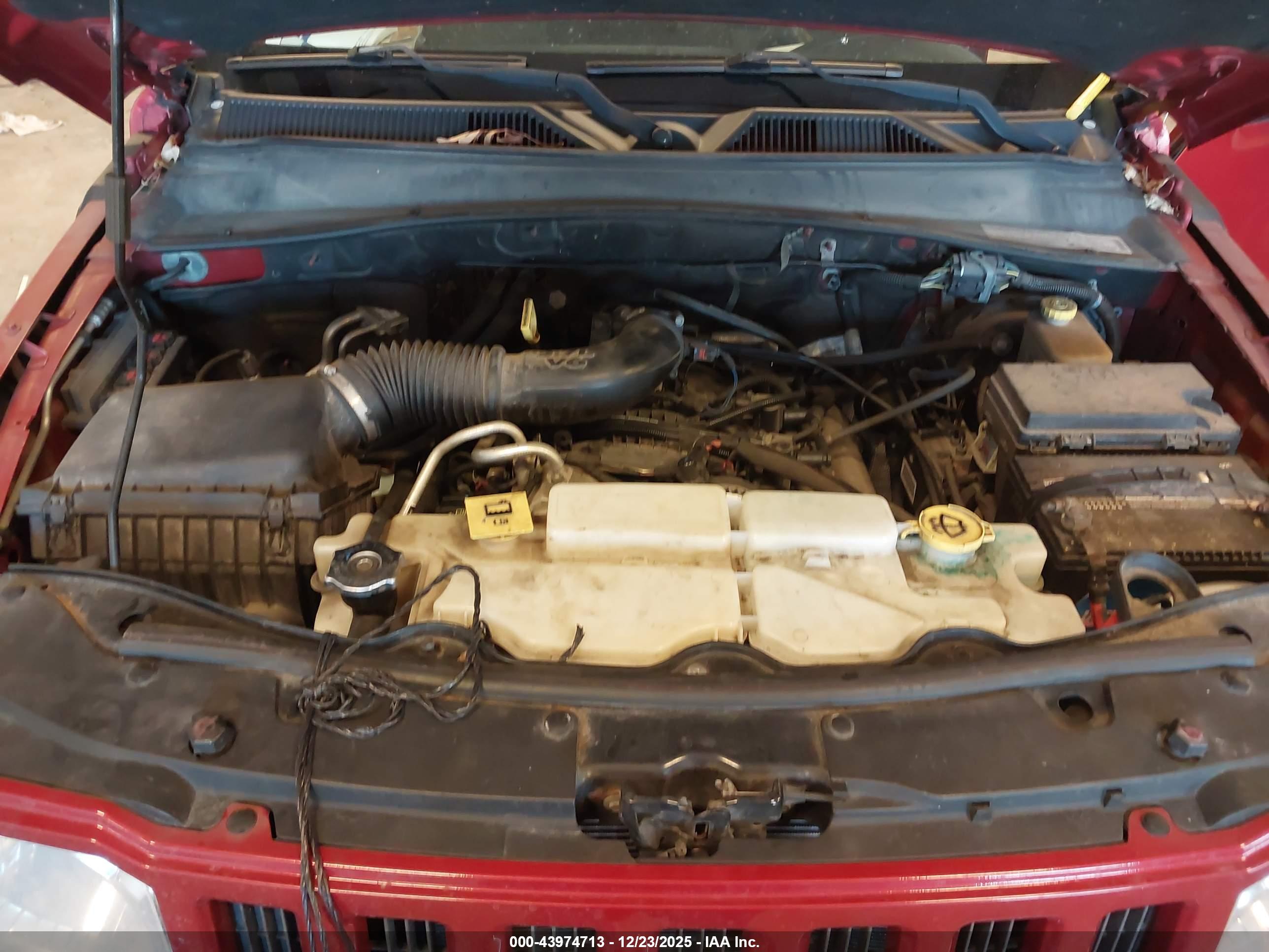 JEEP LIBERTY image 10