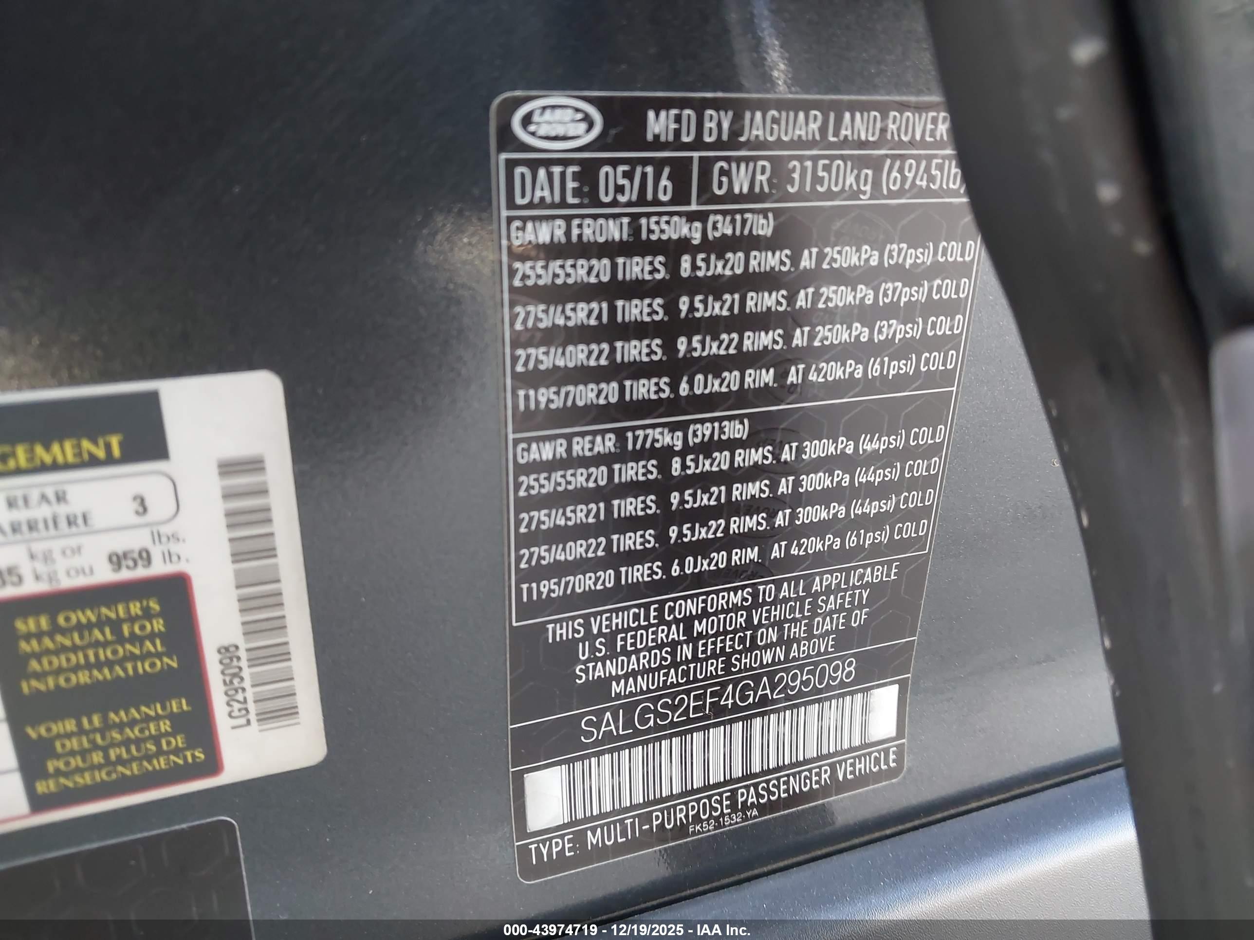 LAND ROVER image 9