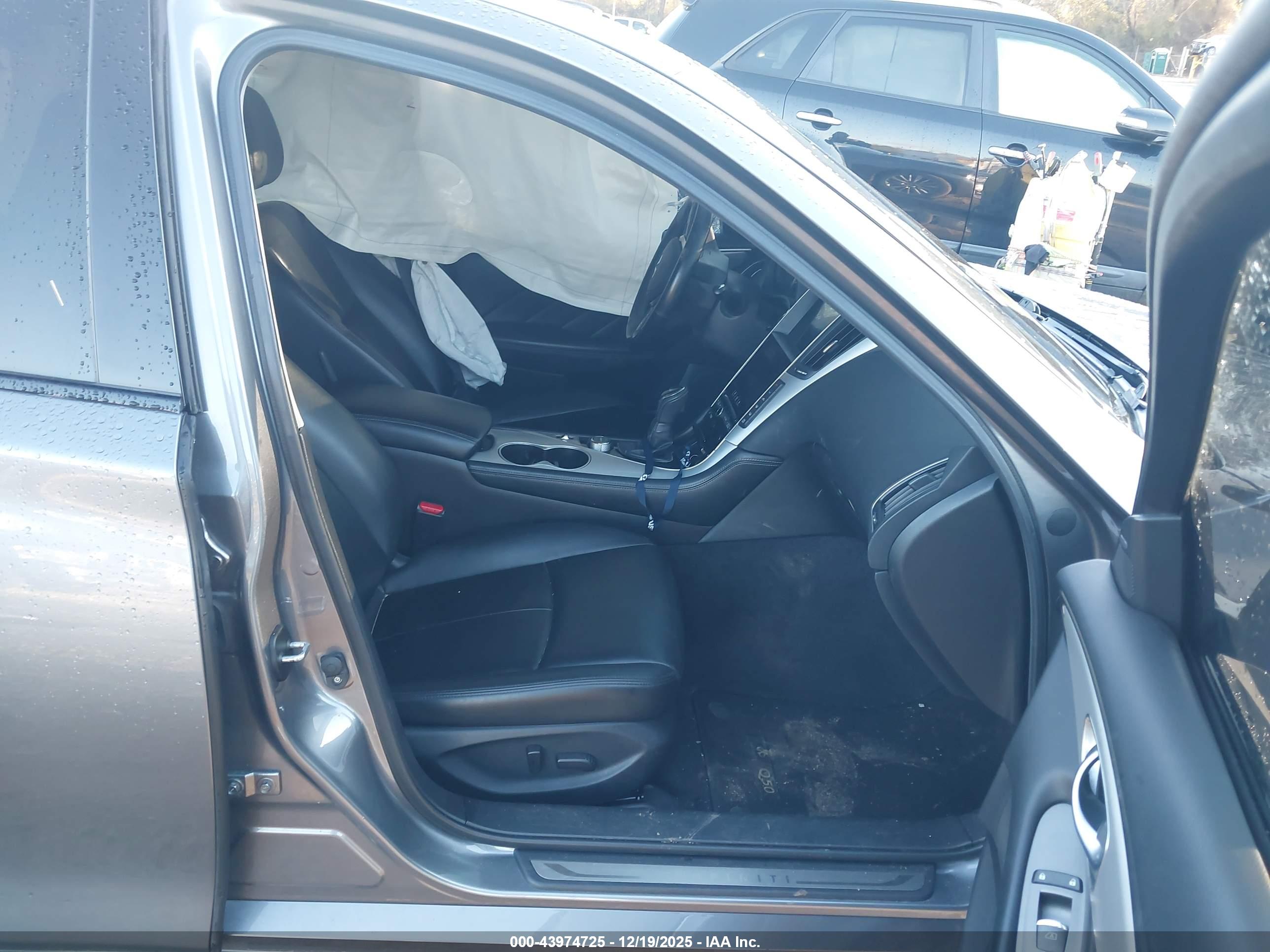 INFINITI Q50 image 5