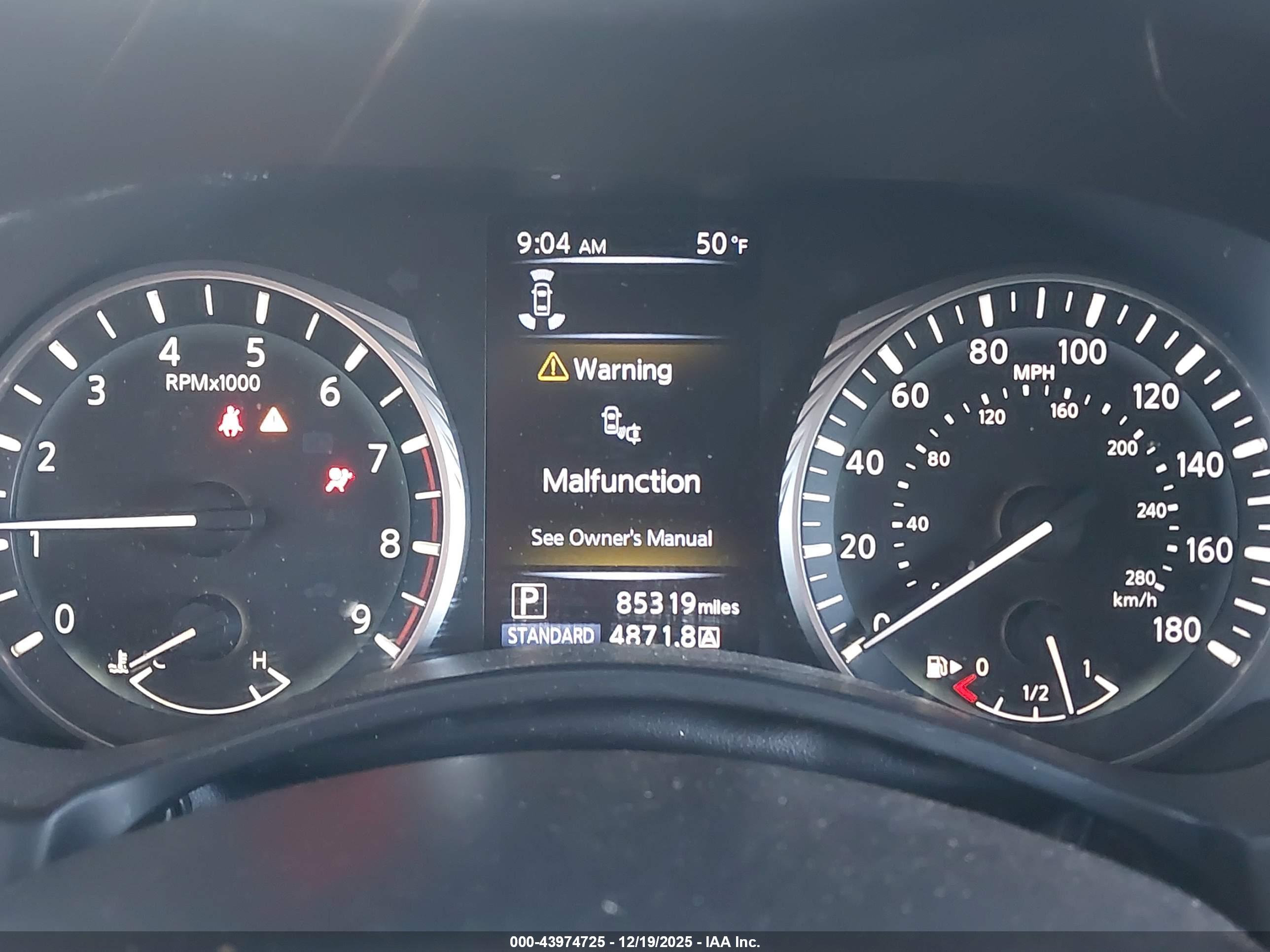 INFINITI Q50 image 7