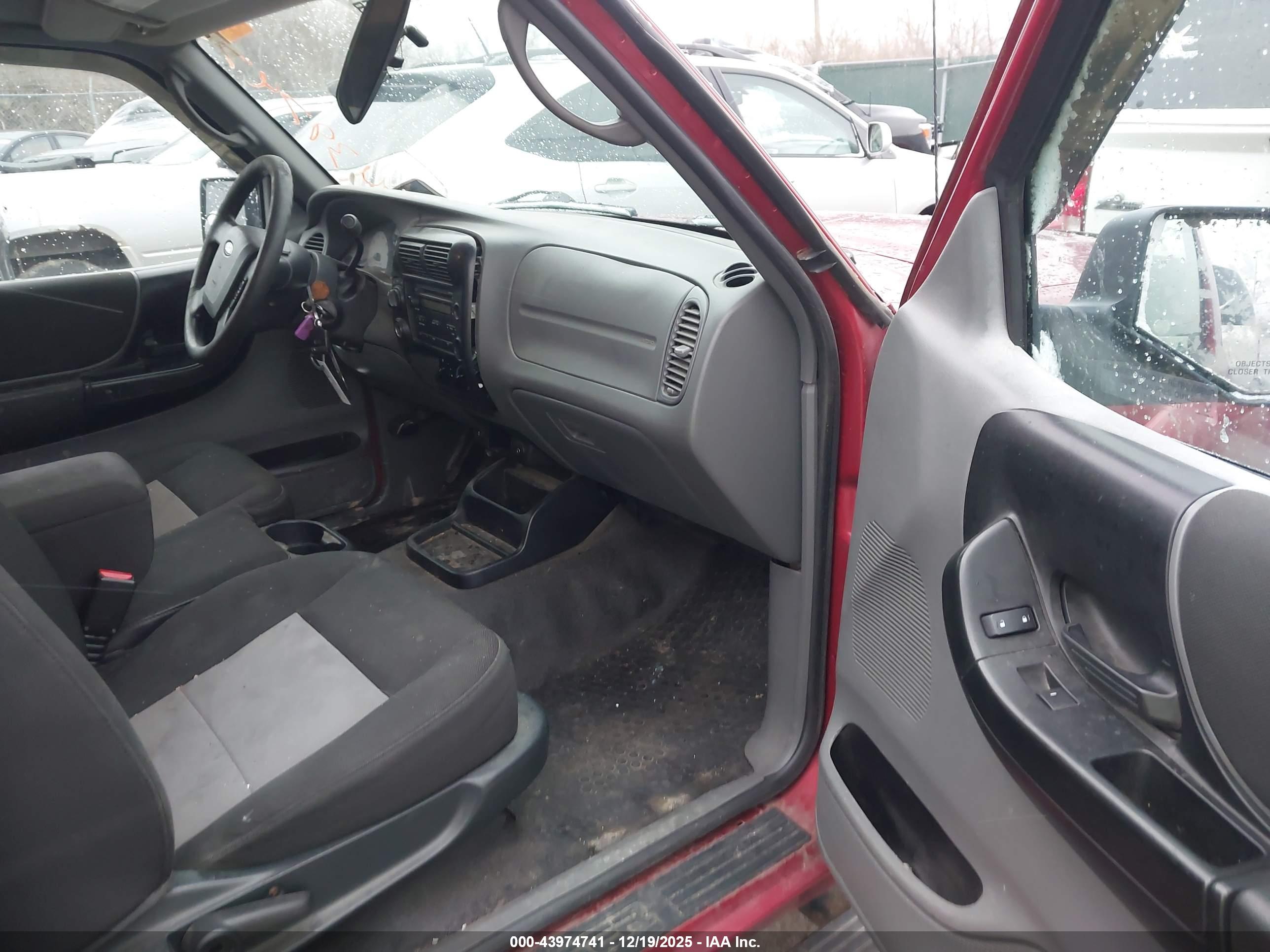 FORD RANGER image 5