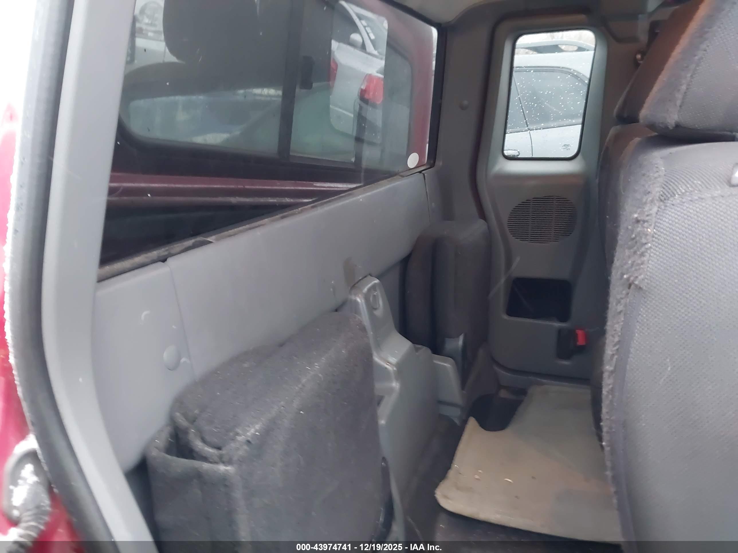 FORD RANGER image 8
