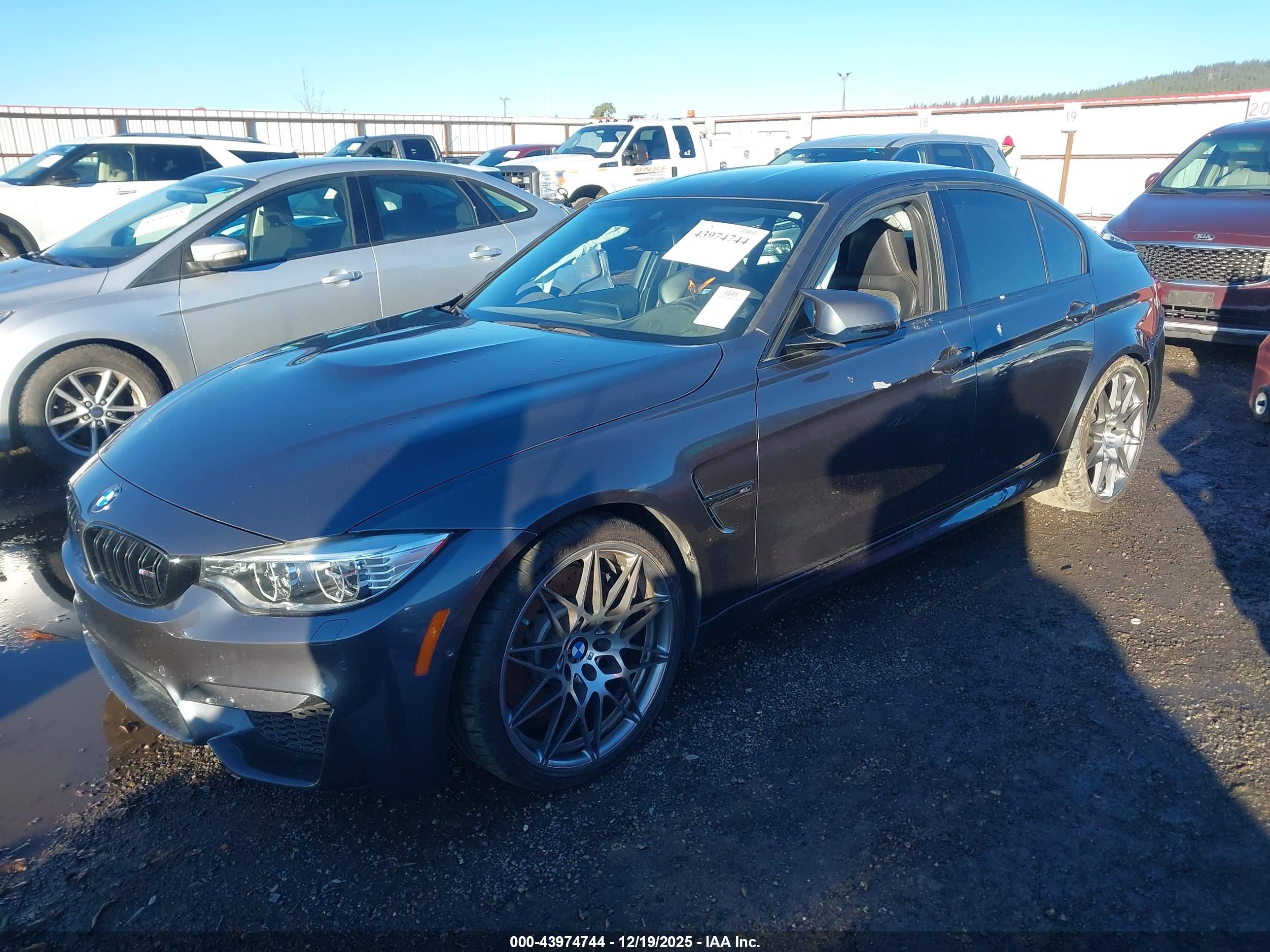 BMW M3 image 2