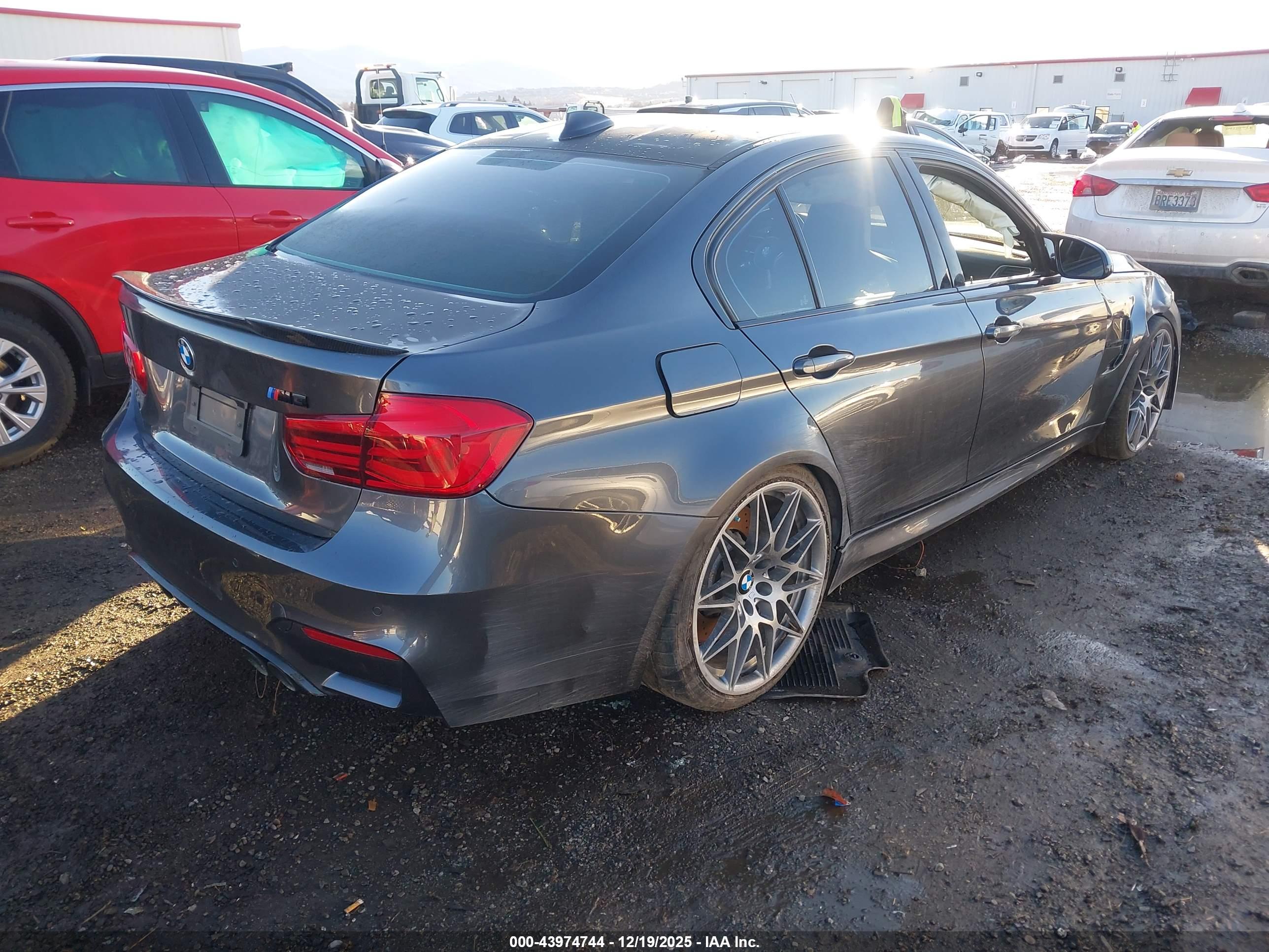 BMW M3 image 4