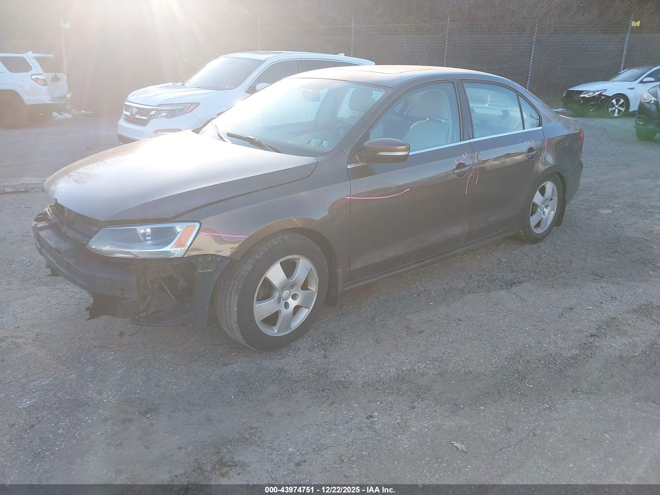 VOLKSWAGEN JETTA image 2