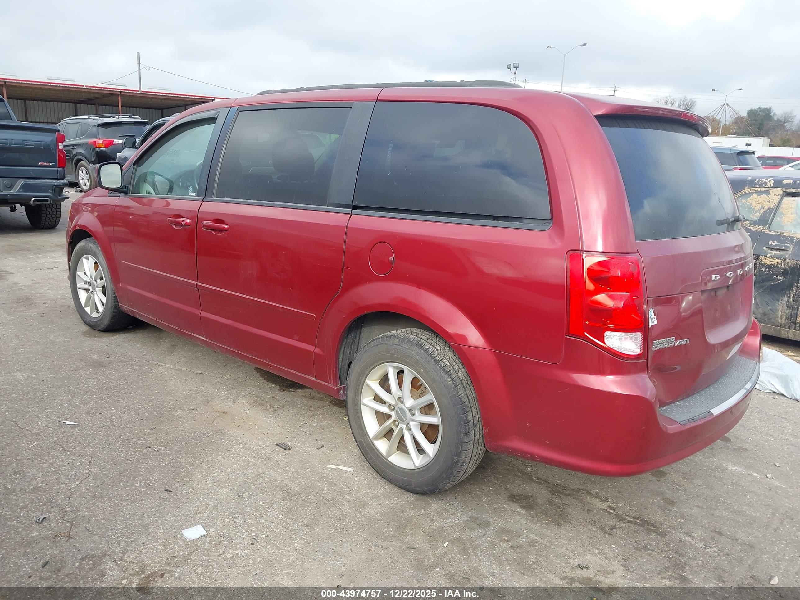 DODGE GRAND image 3