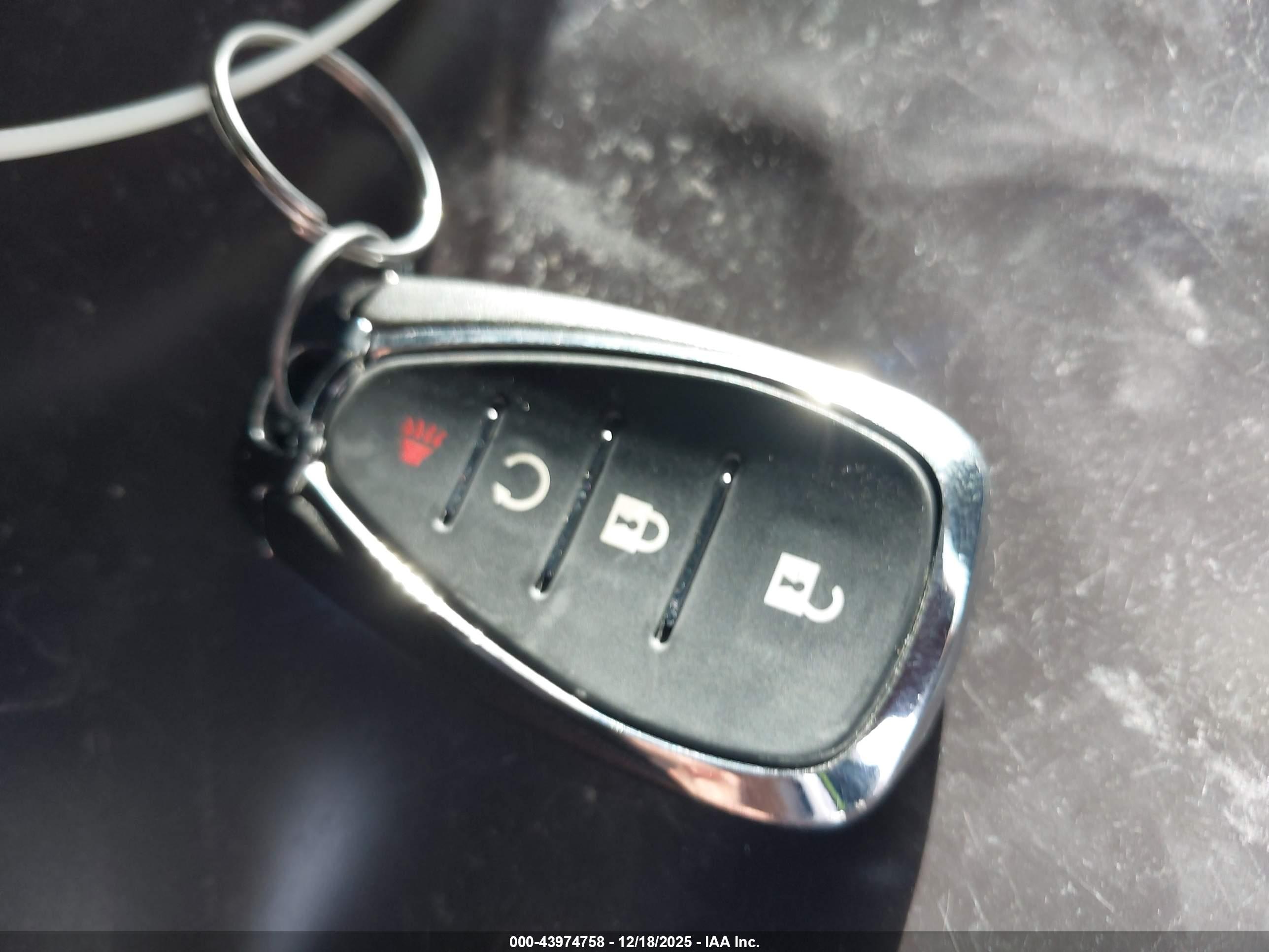 CHEVROLET BOLT image 11