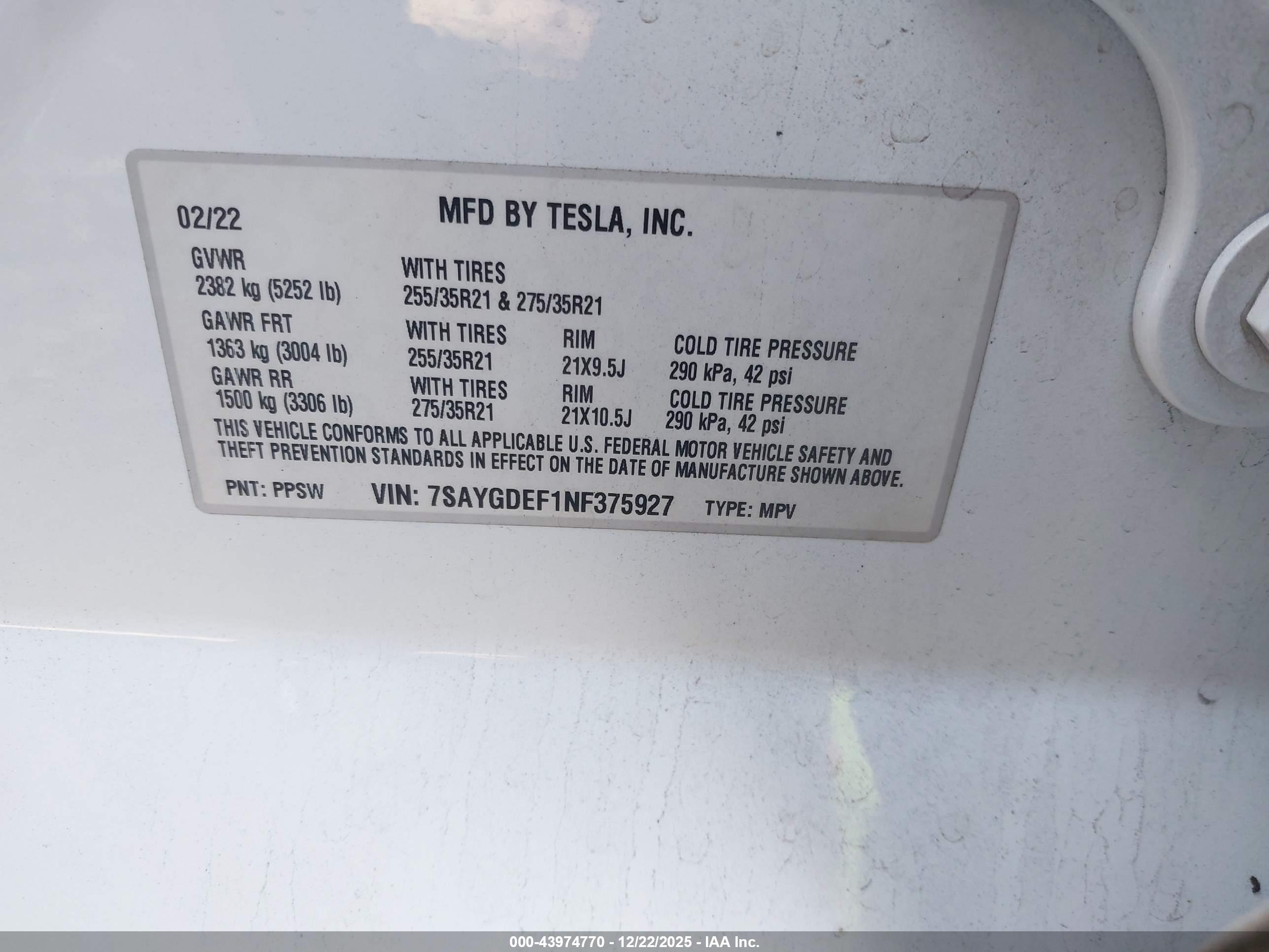 TESLA MODEL image 9
