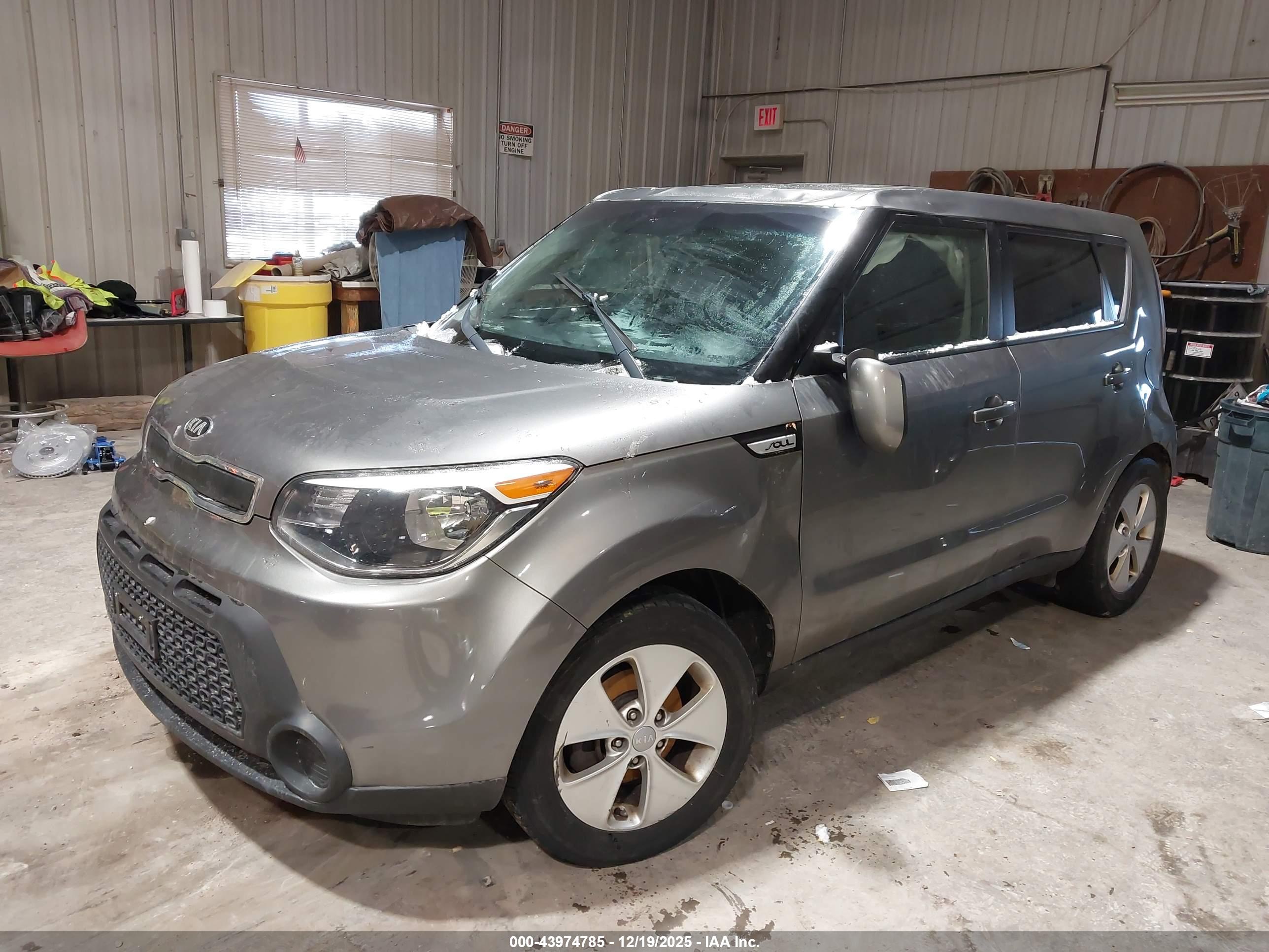 KIA SOUL image 2