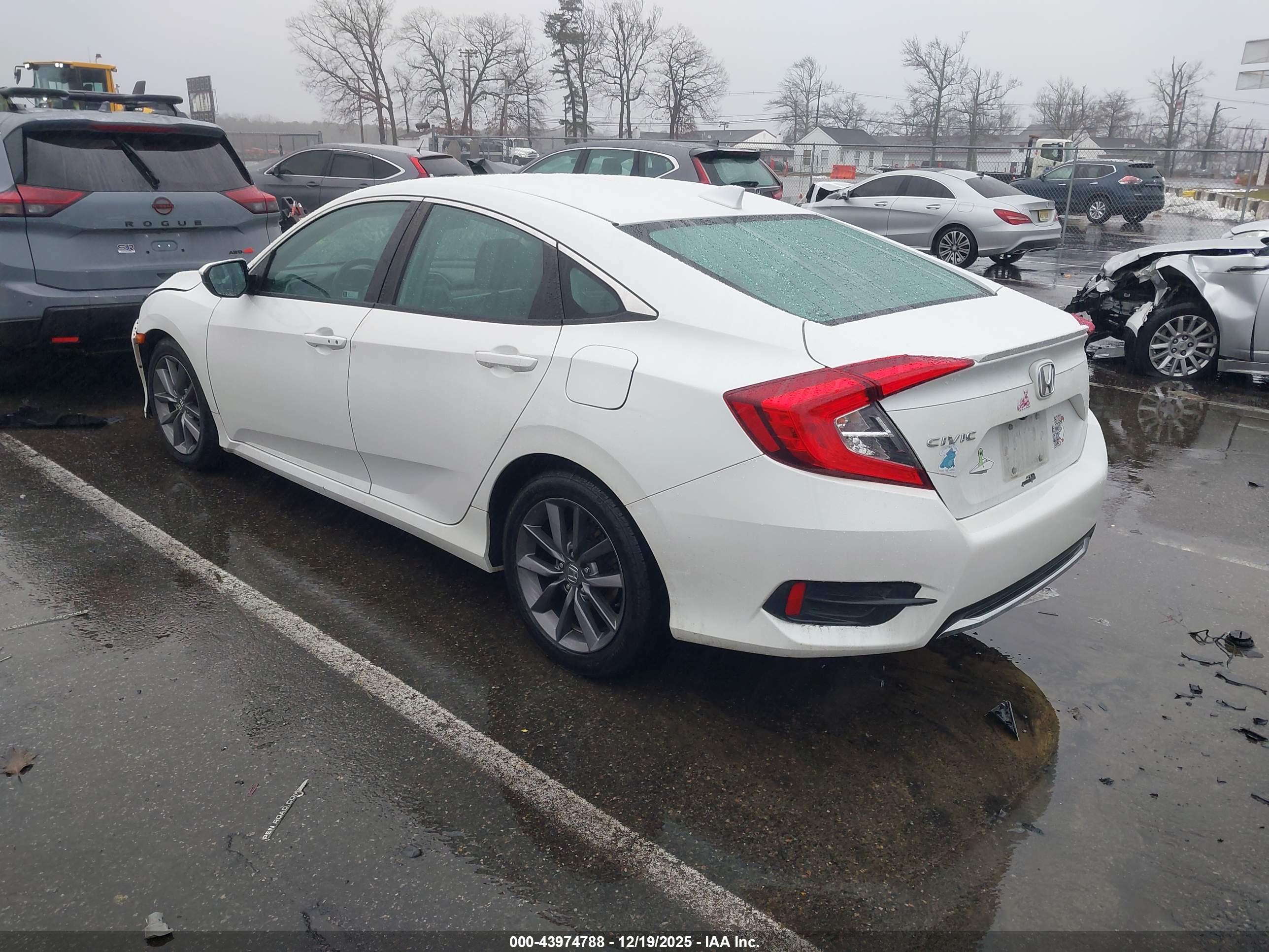 HONDA CIVIC image 3