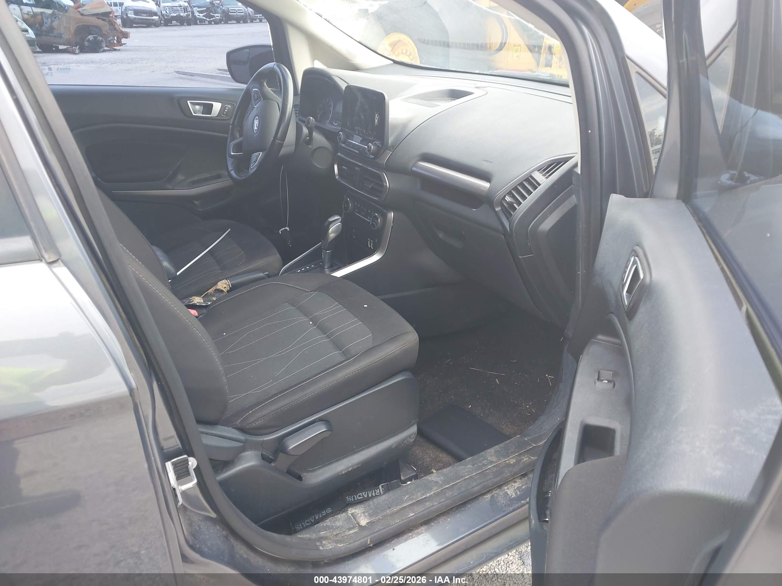 FORD ECOSPORT image 5