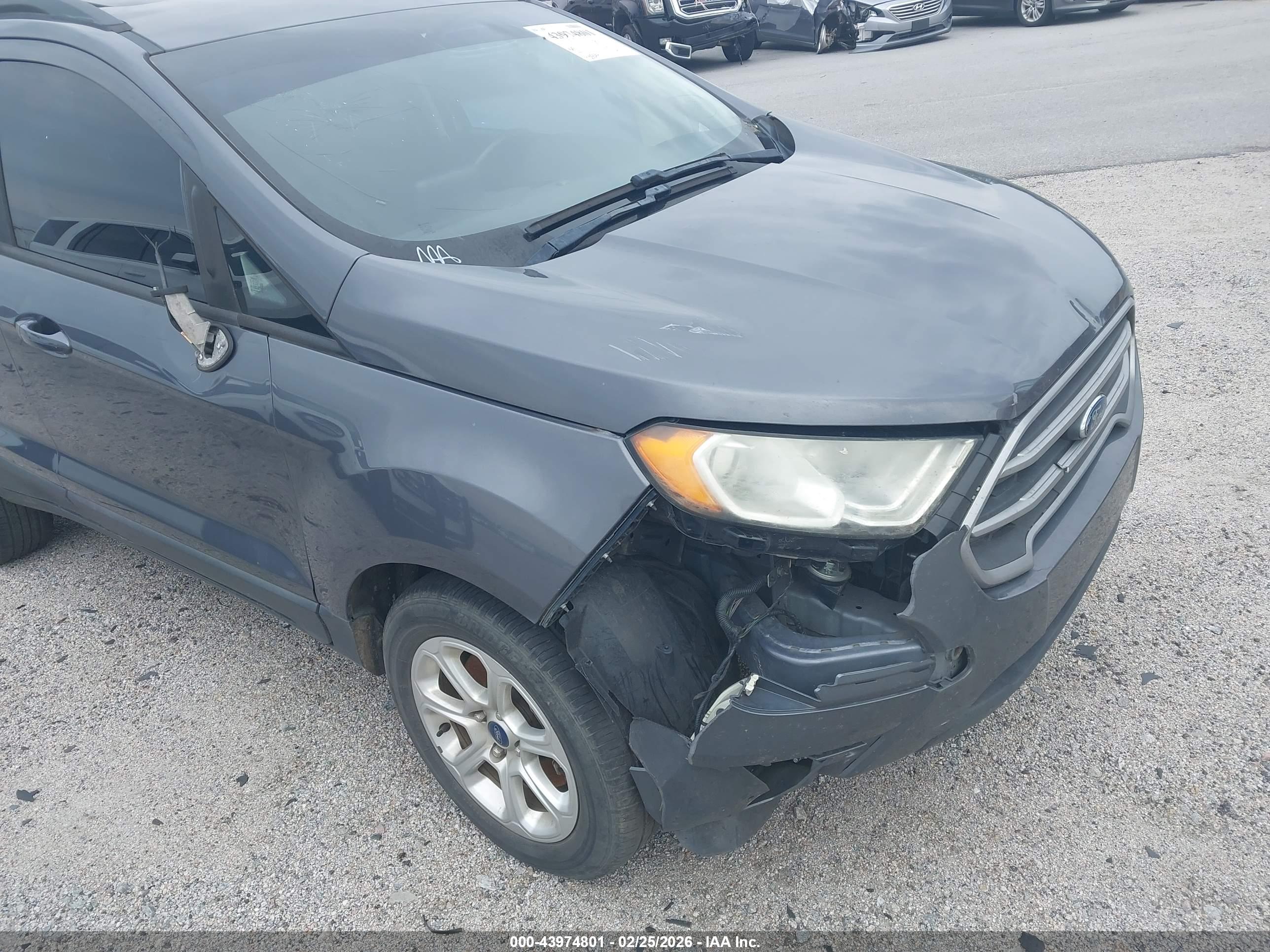 FORD ECOSPORT image 6