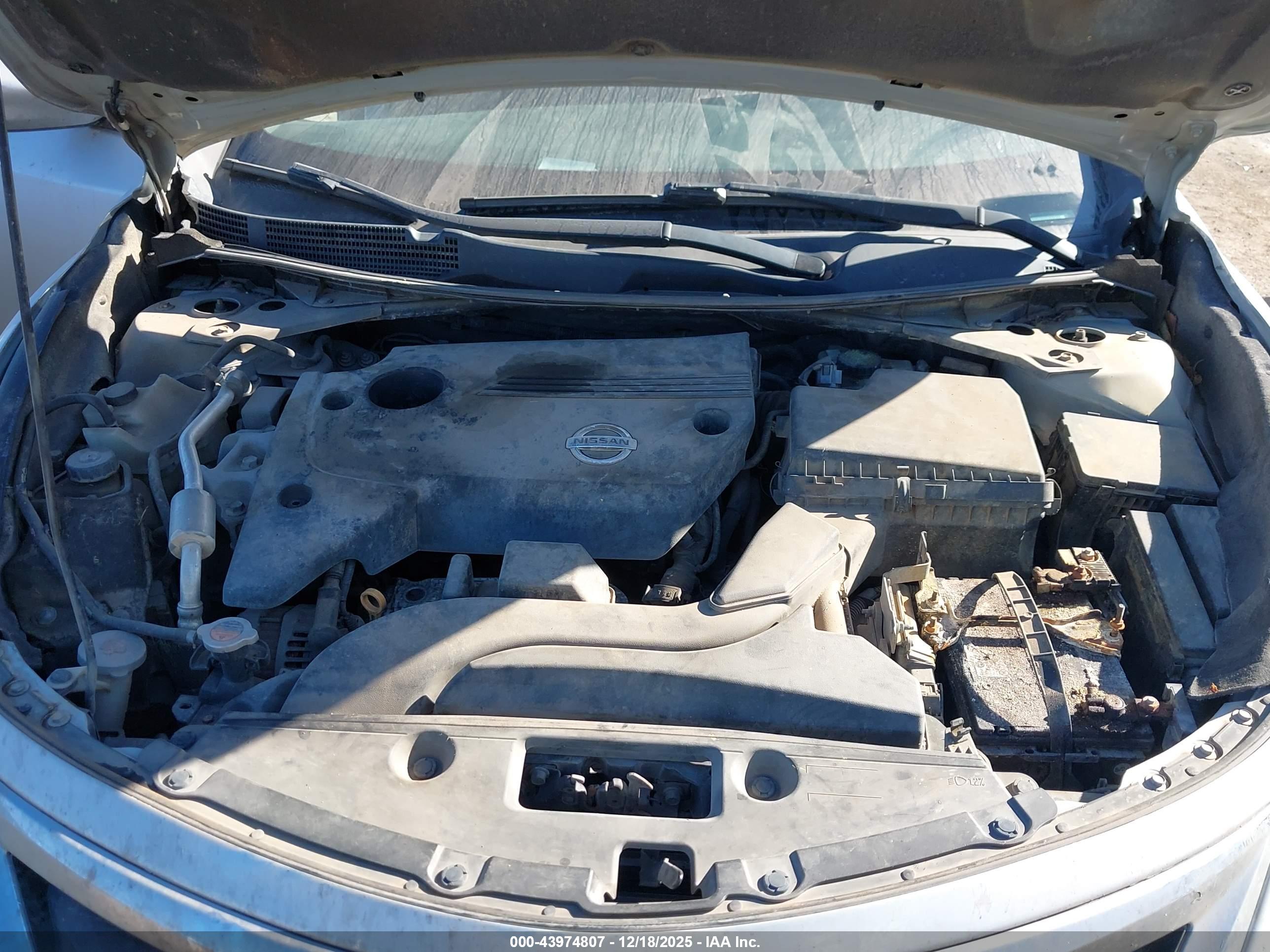 NISSAN ALTIMA image 10