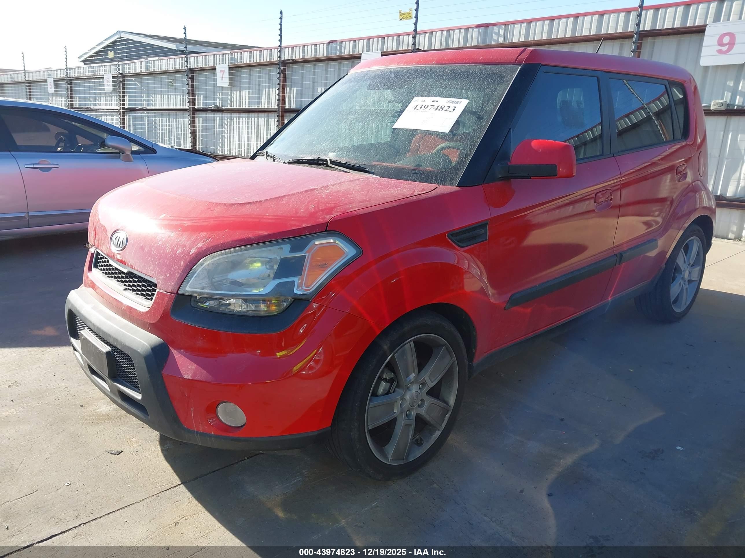 KIA SOUL image 2