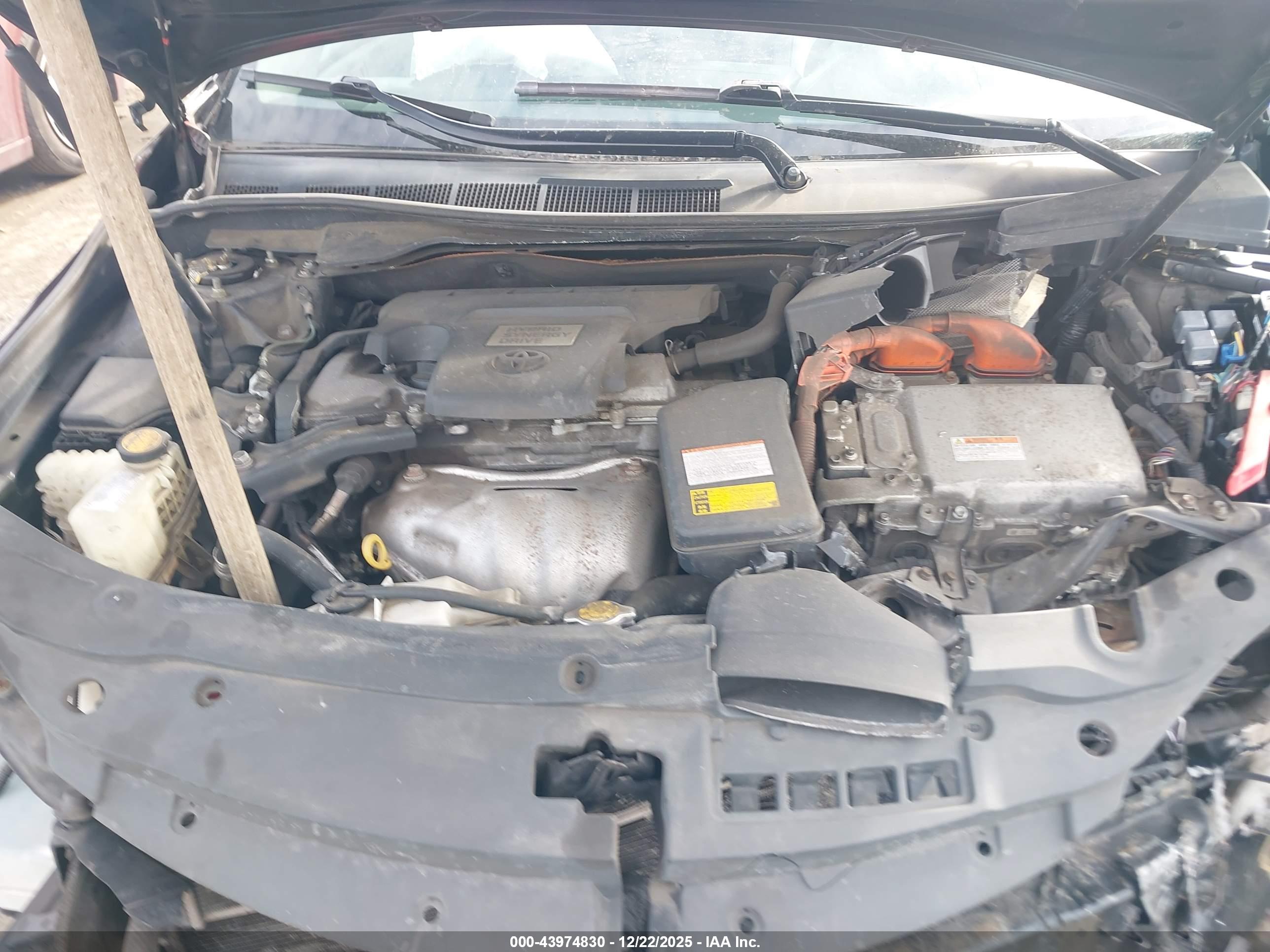 TOYOTA CAMRY image 10