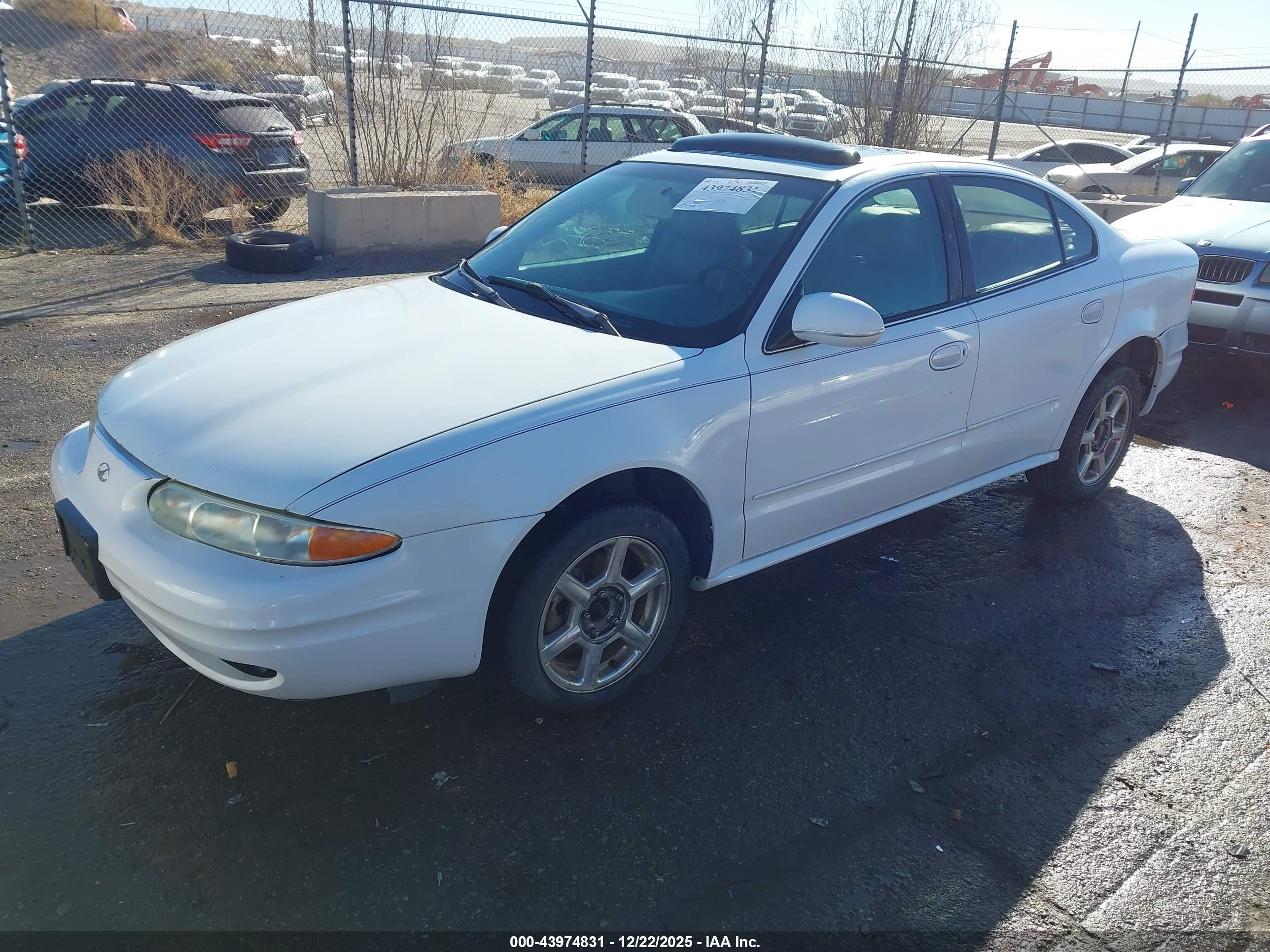OLDSMOBILE ALERO image 2
