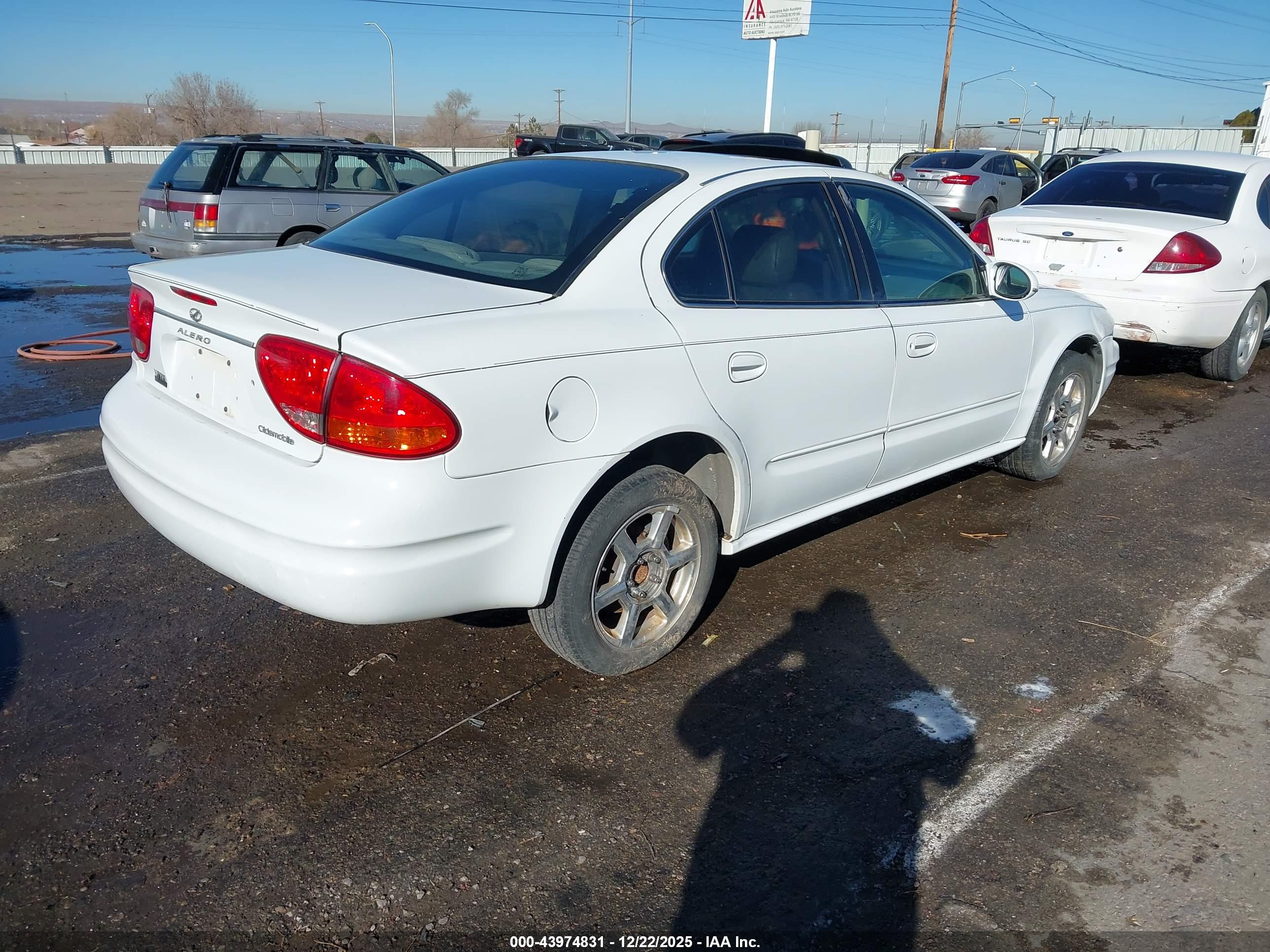 OLDSMOBILE ALERO image 4