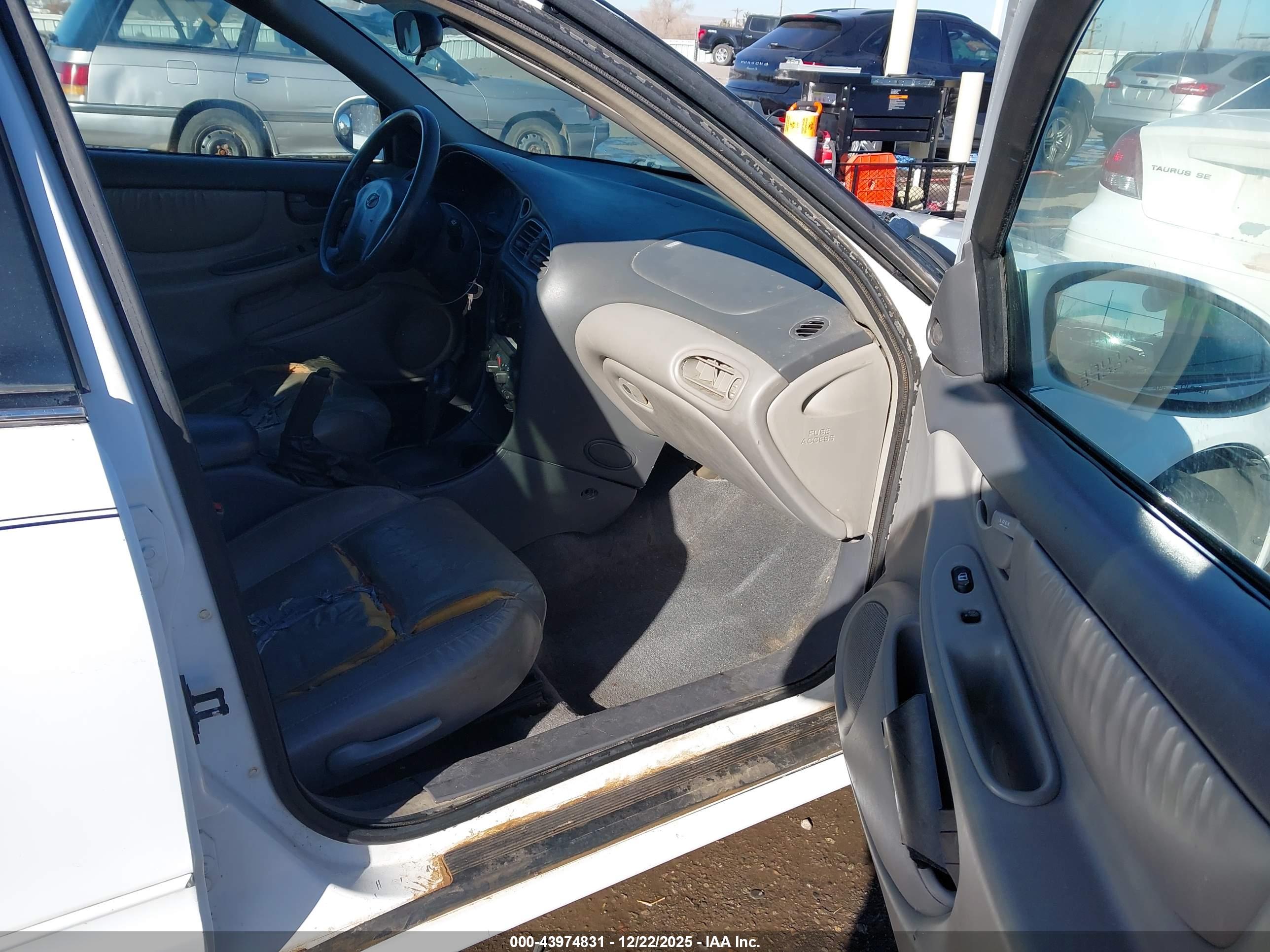 OLDSMOBILE ALERO image 5