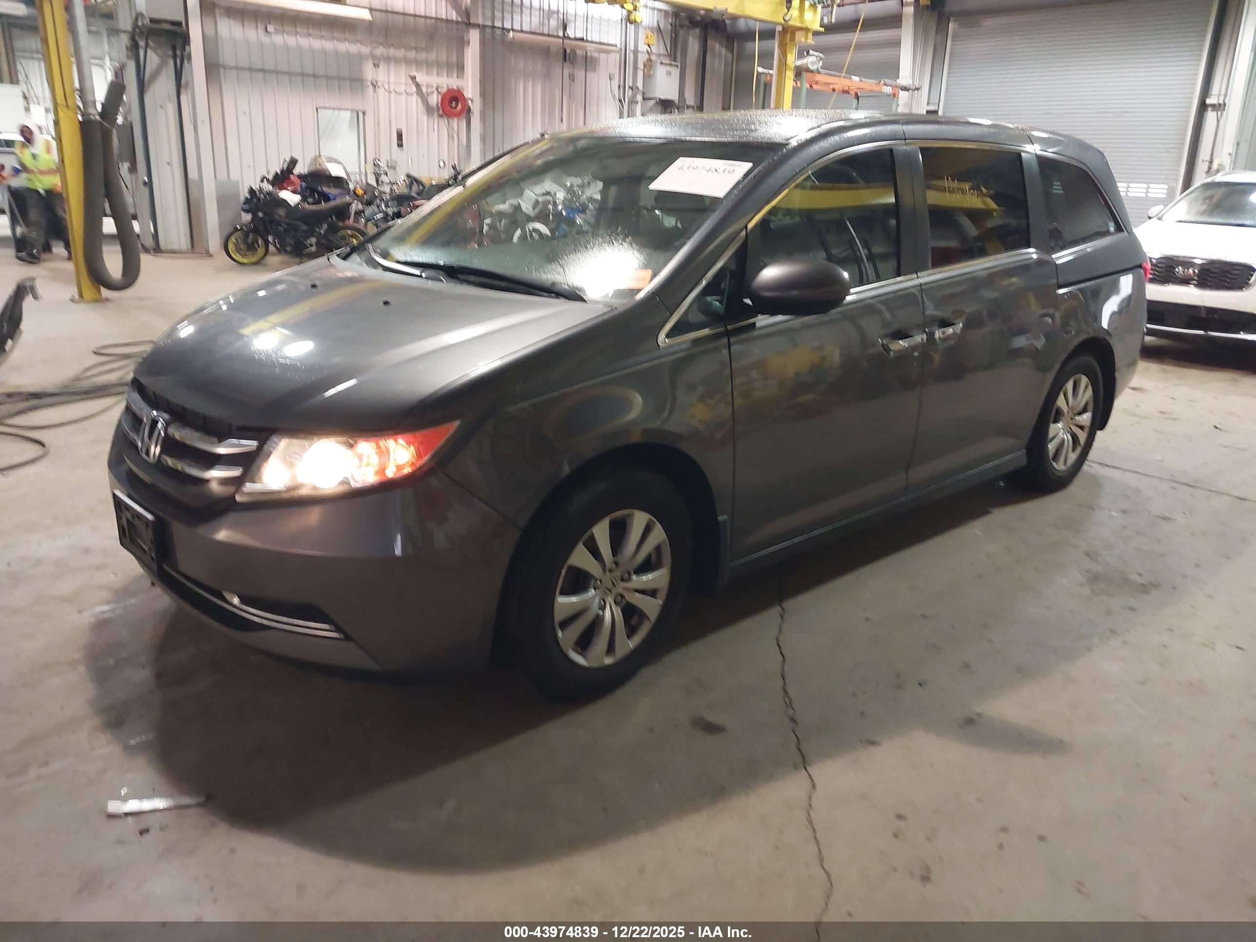 HONDA ODYSSEY image 2