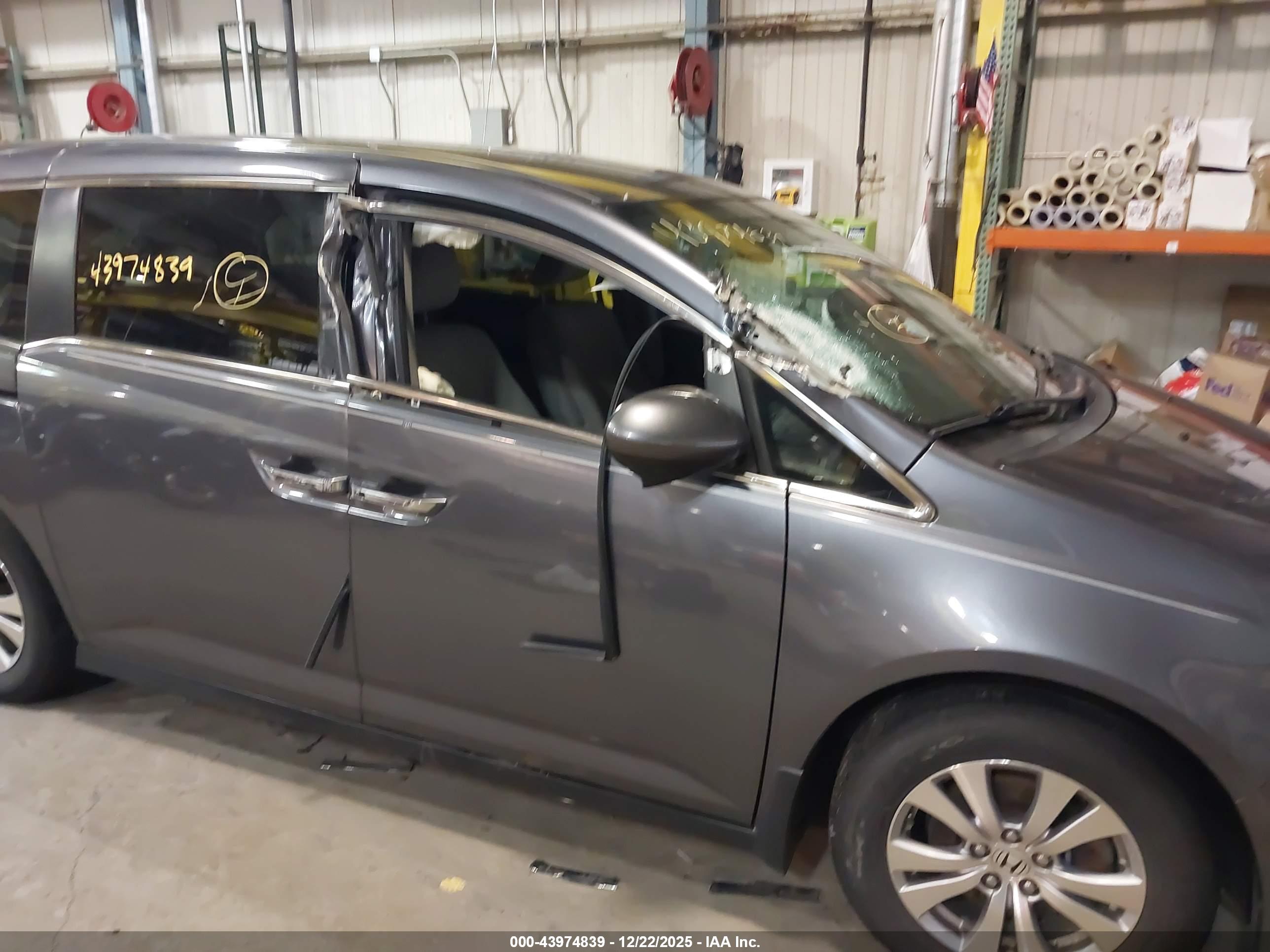 HONDA ODYSSEY image 6