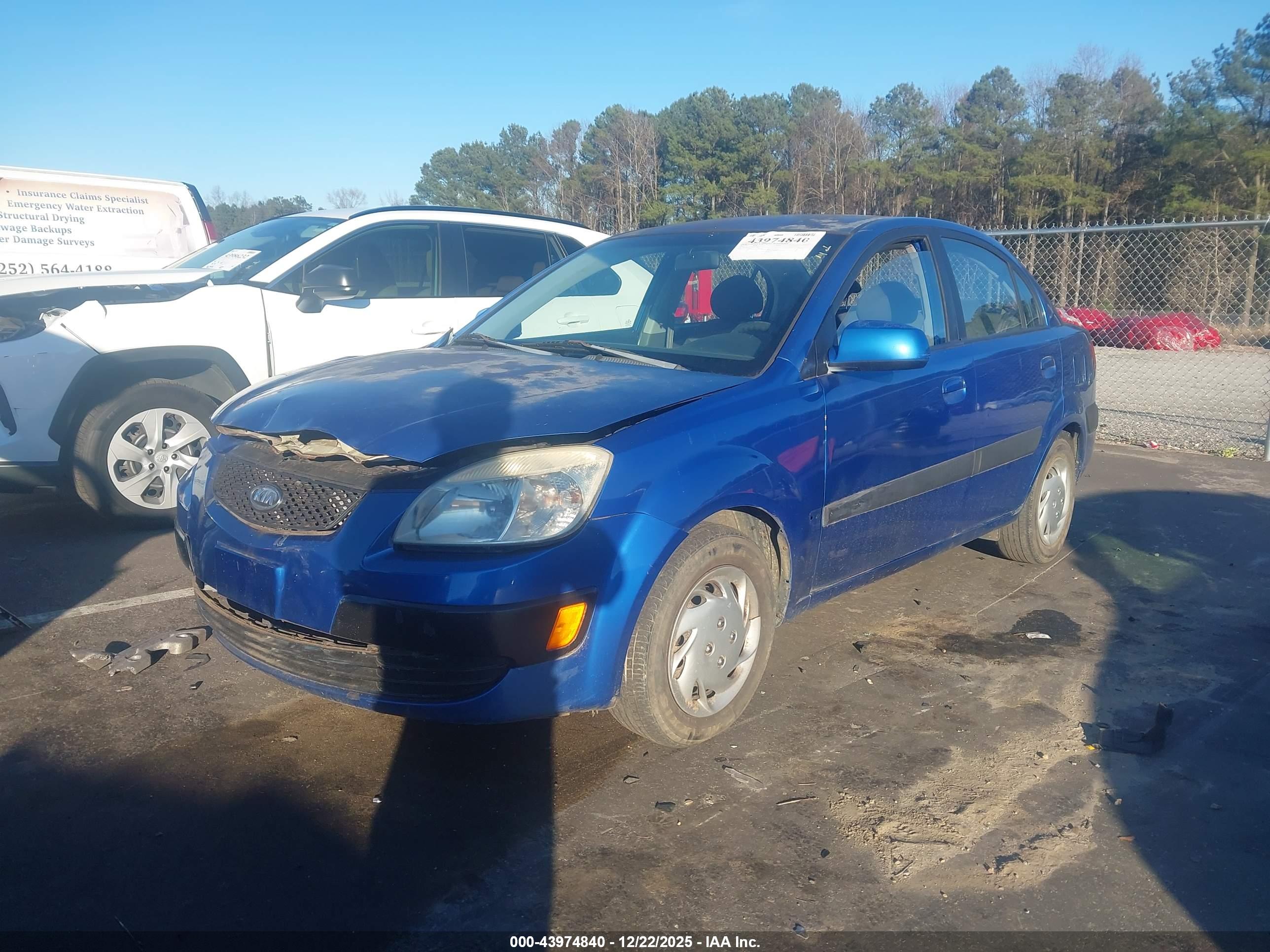 KIA RIO image 2