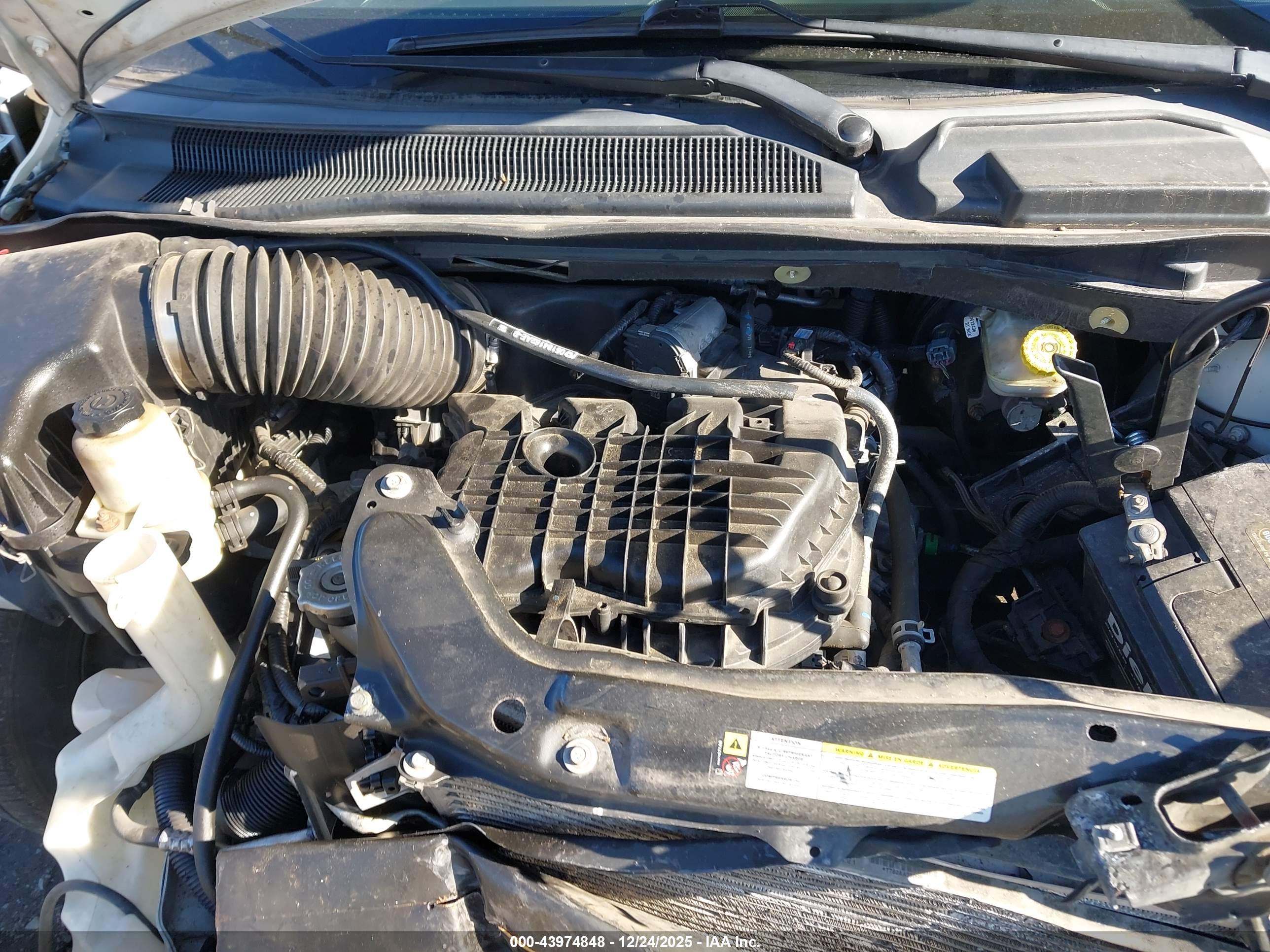 DODGE GRAND image 10