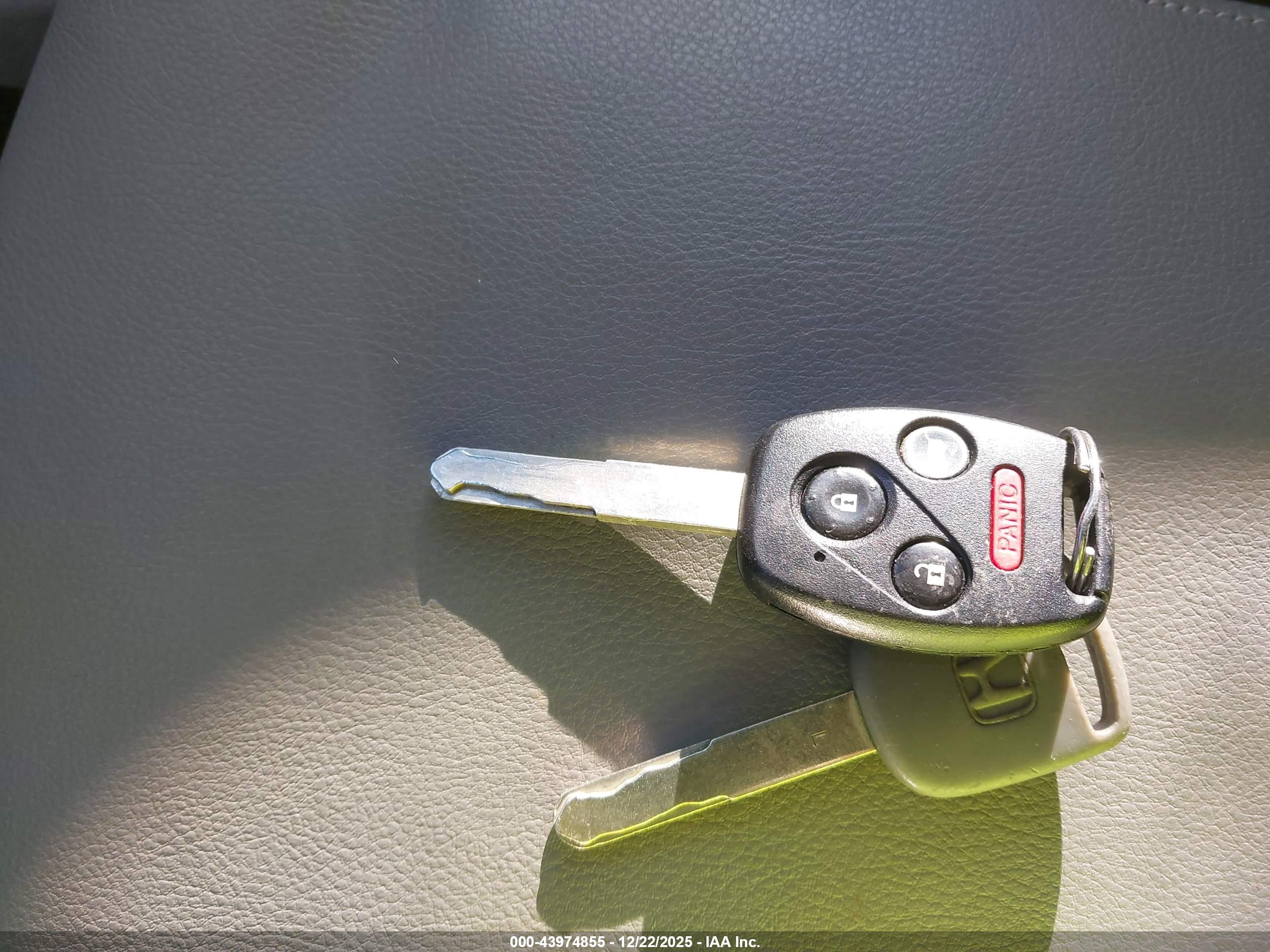 HONDA PILOT image 11
