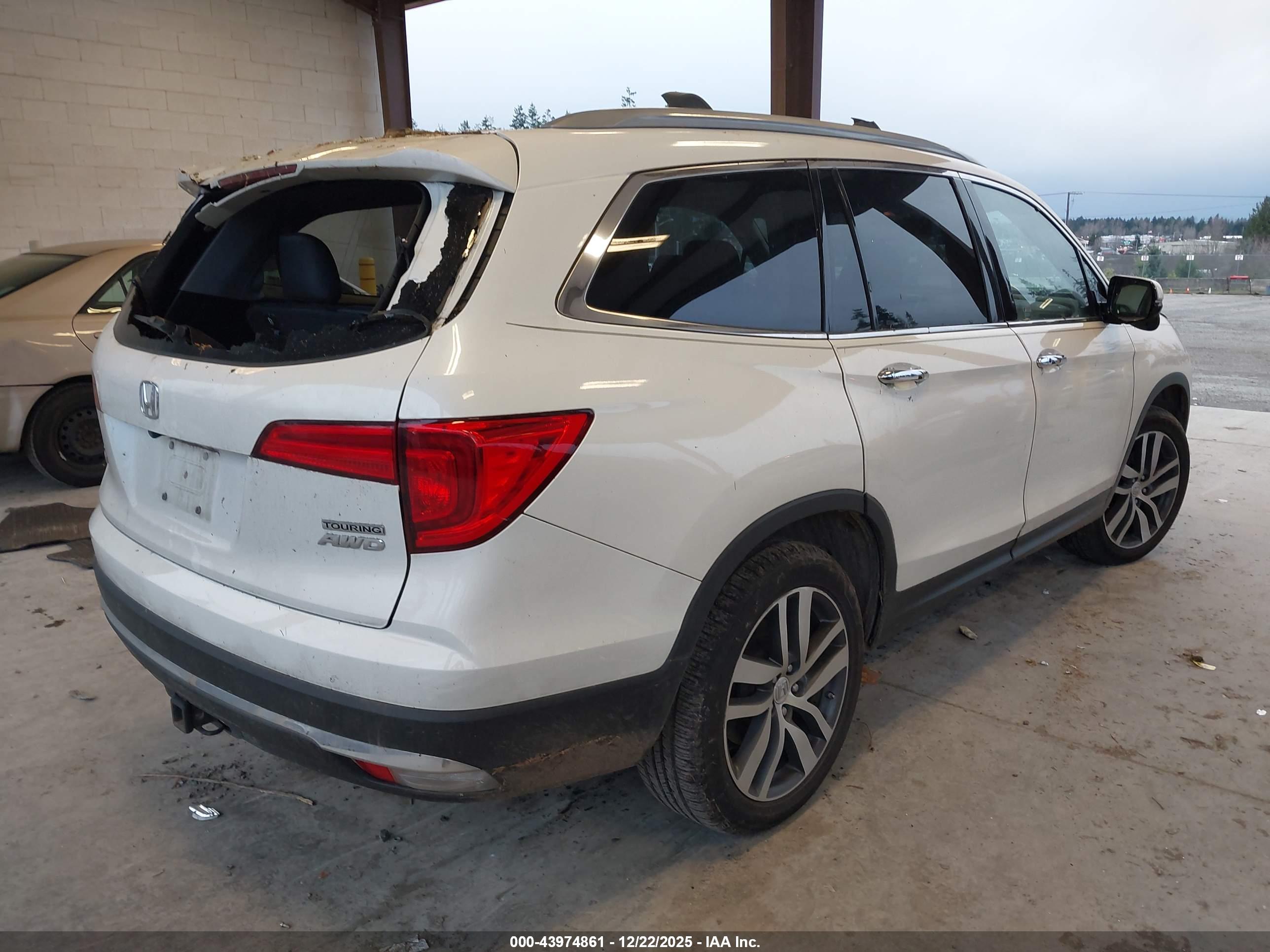 HONDA PILOT image 4