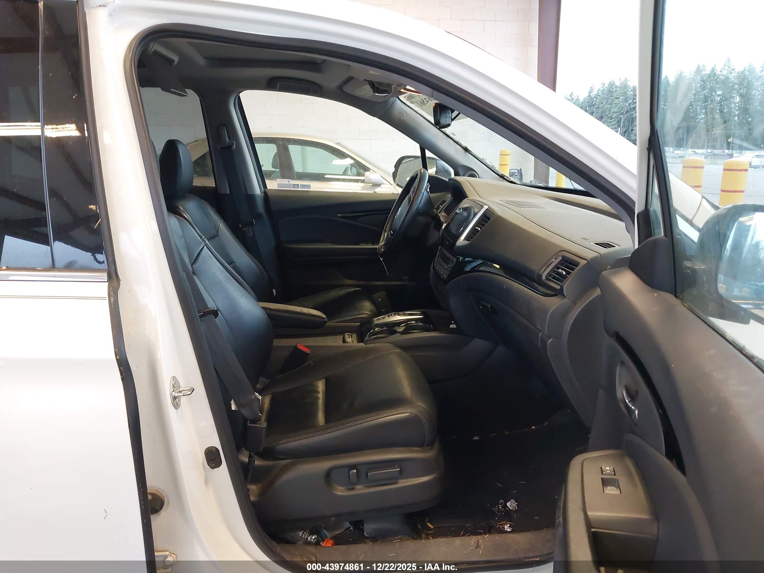 HONDA PILOT image 5