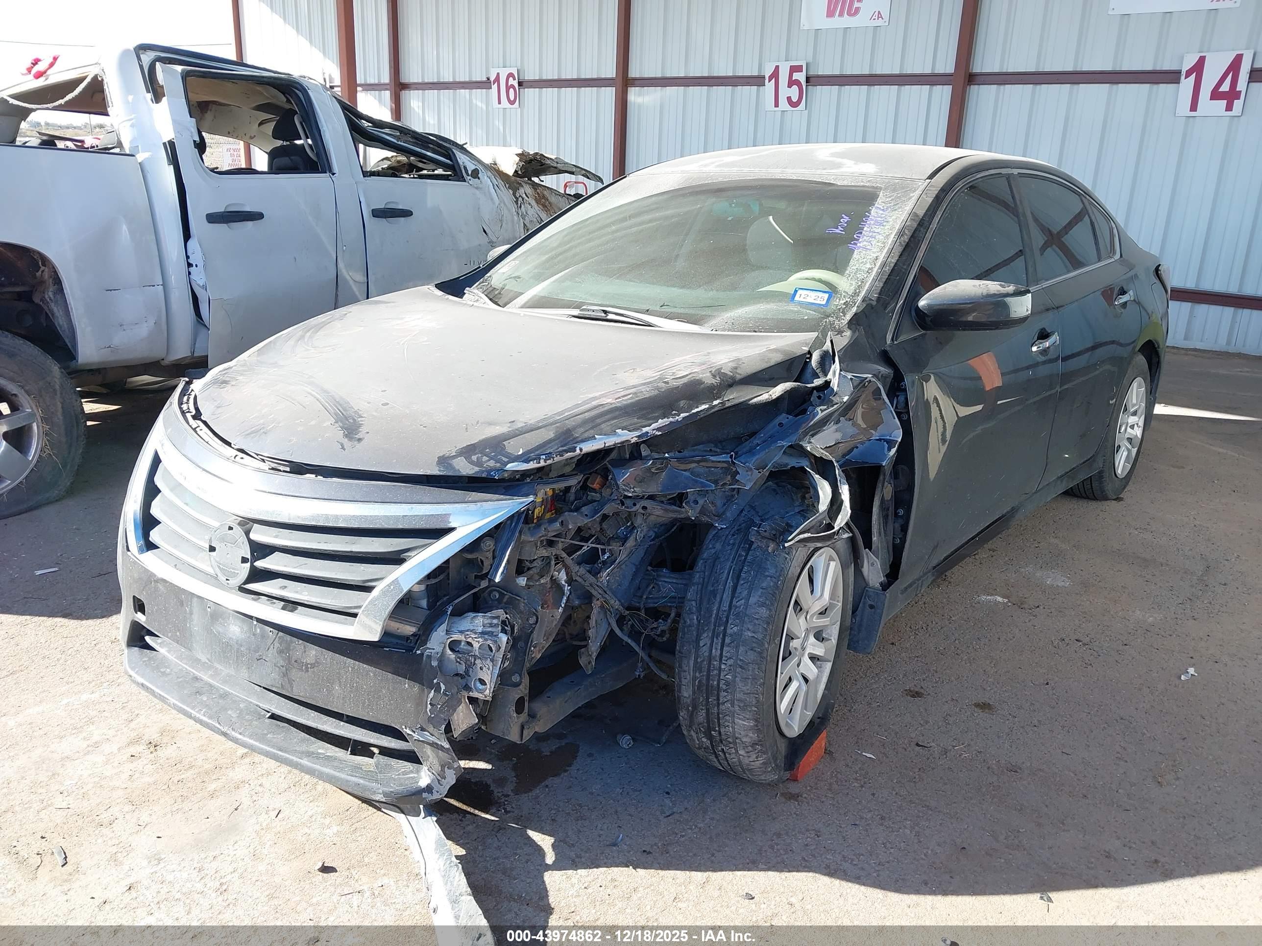 NISSAN ALTIMA image 2