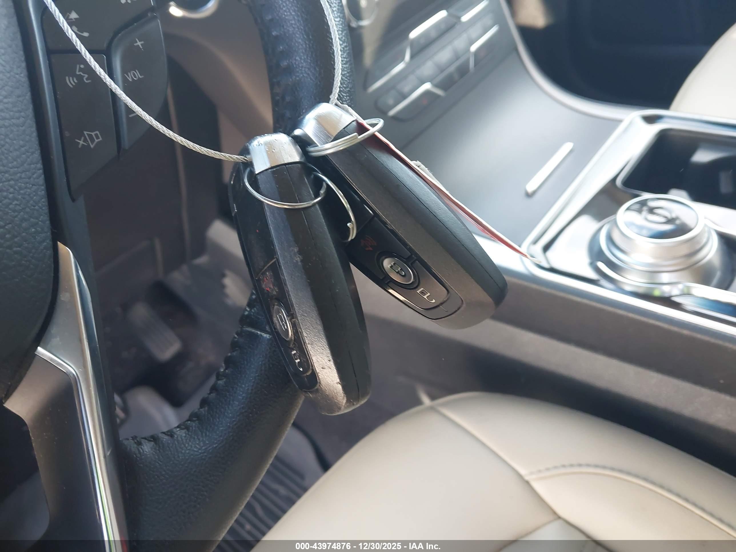 FORD EDGE image 11