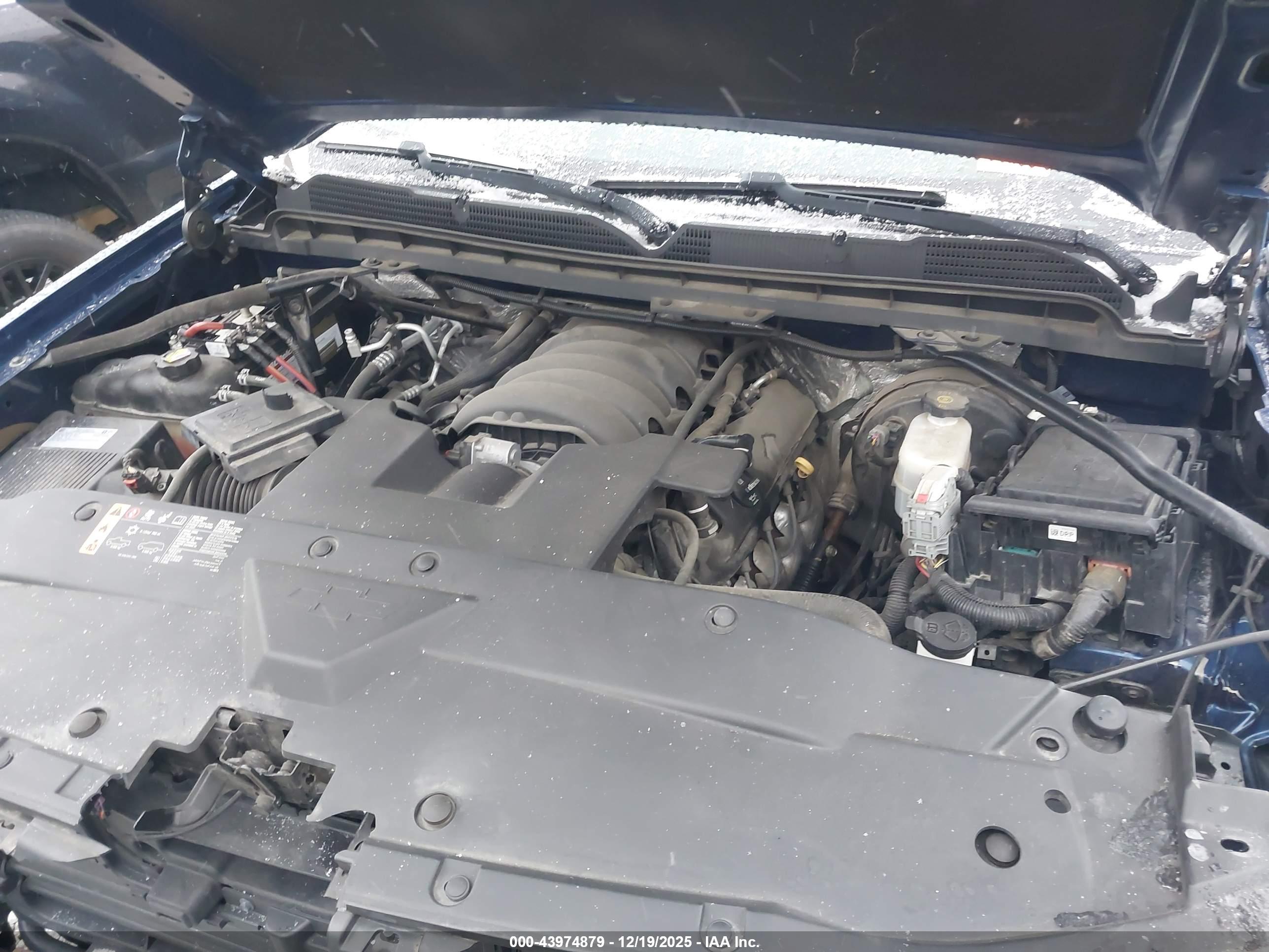 CHEVROLET SILVERADO image 10